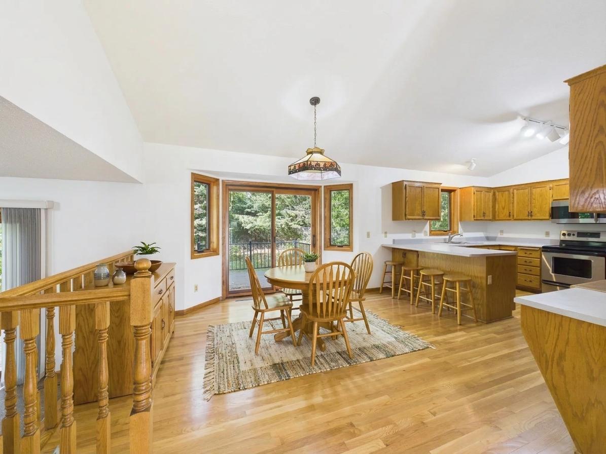 View of Residential at 1952 Park Ridge Court, Chaska MN 55318, Chaska (8 of 41) - Mike Wilen | Minnesota Team Real Estate