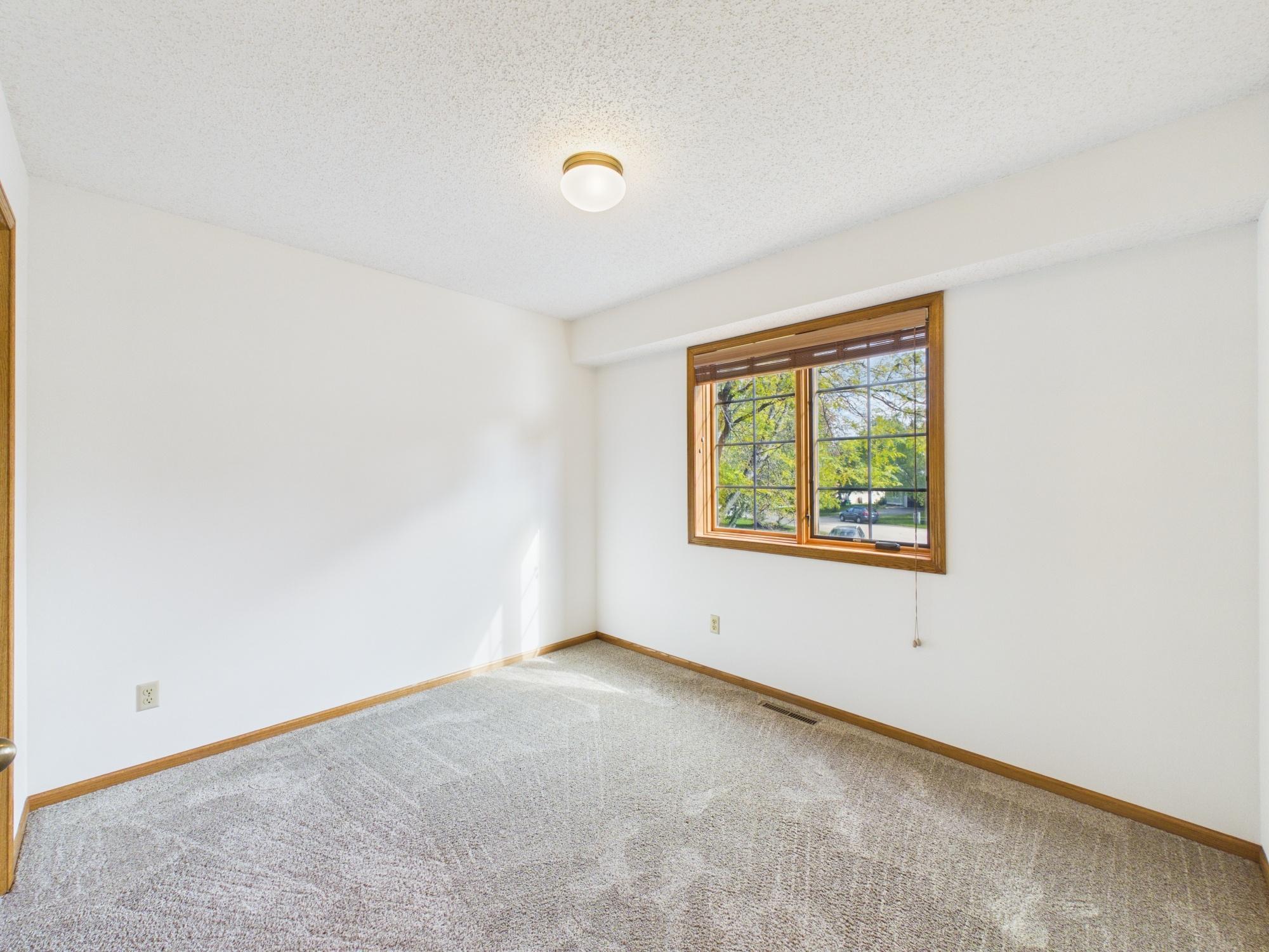 View of Residential at 1952 Park Ridge Court, Chaska MN 55318, Chaska (29 of 41) - Mike Wilen | Minnesota Team Real Estate