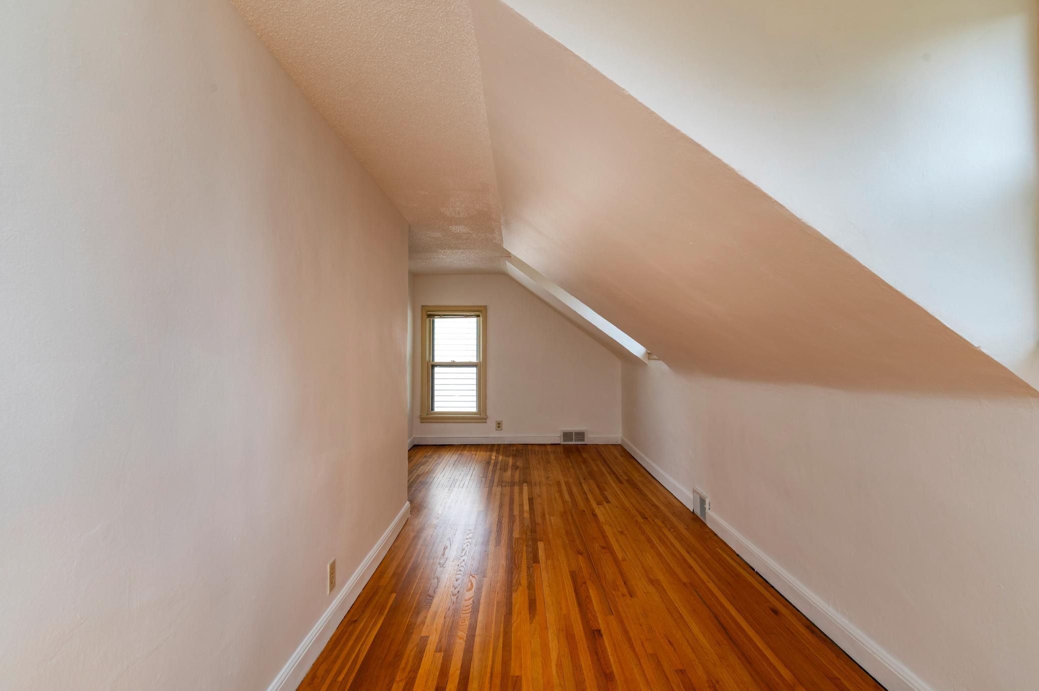View of Residential at 3120 Louisiana Avenue, Saint Louis Park MN 55426, Saint Louis Park (18 of 31) - Mike Wilen | Minnesota Team Real Estate