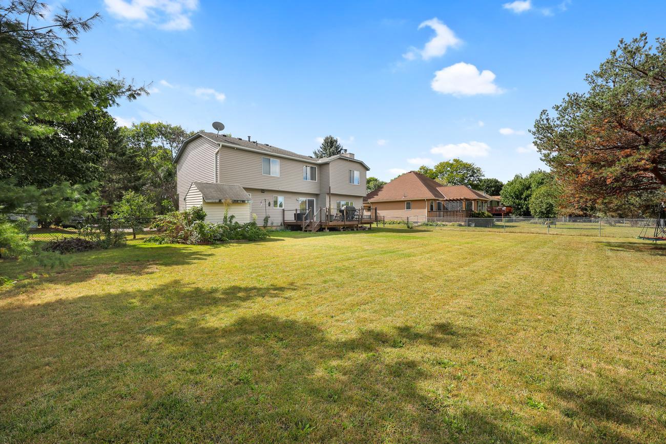 View of Residential at 9432 71st Bay, Cottage Grove MN 55016, Cottage Grove (52 of 69) - Mike Wilen | Minnesota Team Real Estate