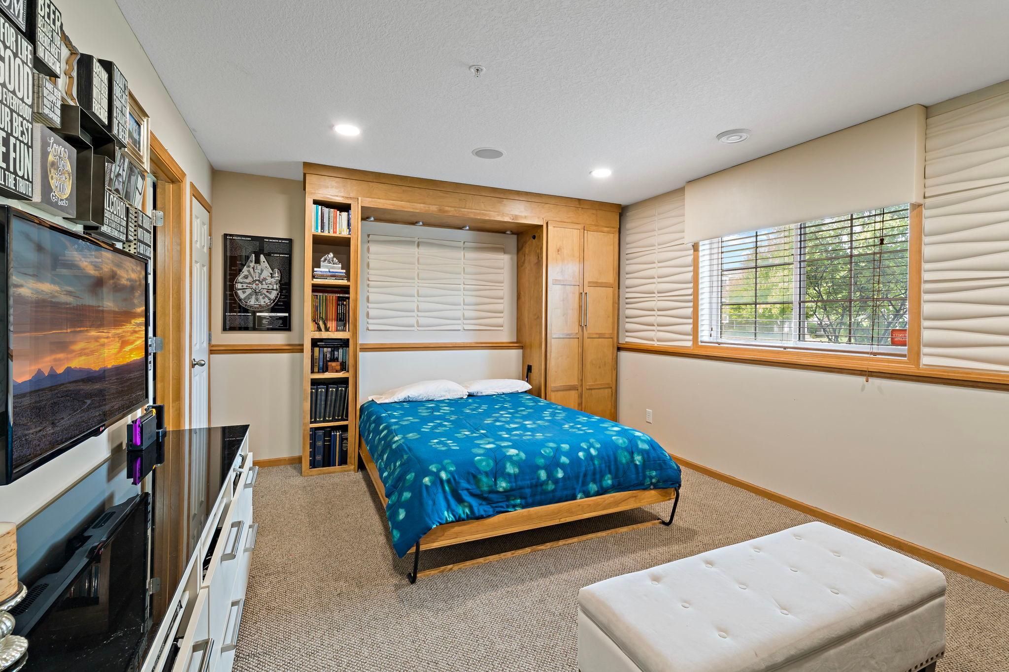 View of Residential at 510 Huset Parkway, Columbia Heights MN 55421, Columbia Heights (20 of 28) - Mike Wilen | Minnesota Team Real Estate