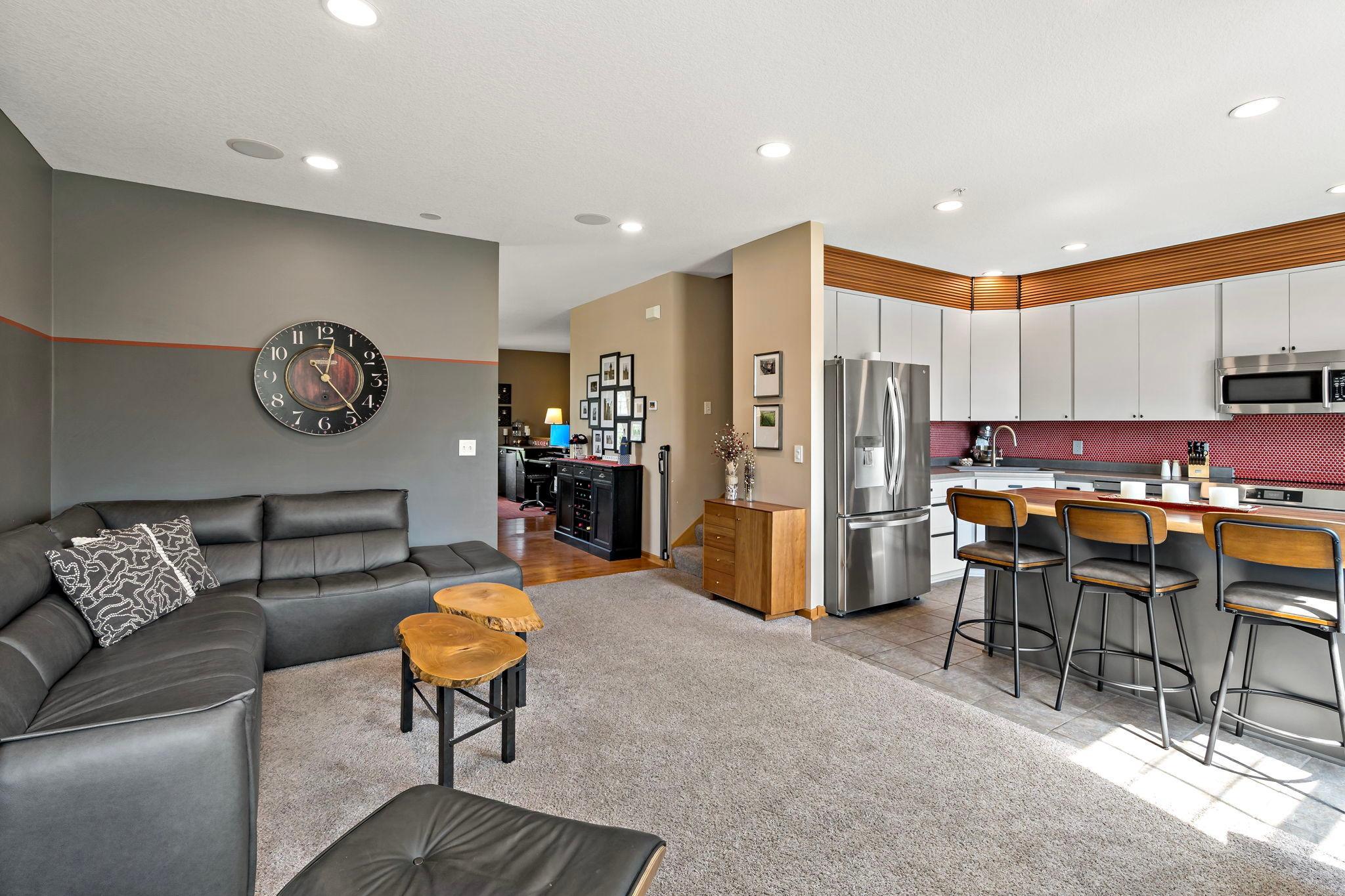 View of Residential at 510 Huset Parkway, Columbia Heights MN 55421, Columbia Heights (4 of 28) - Mike Wilen | Minnesota Team Real Estate
