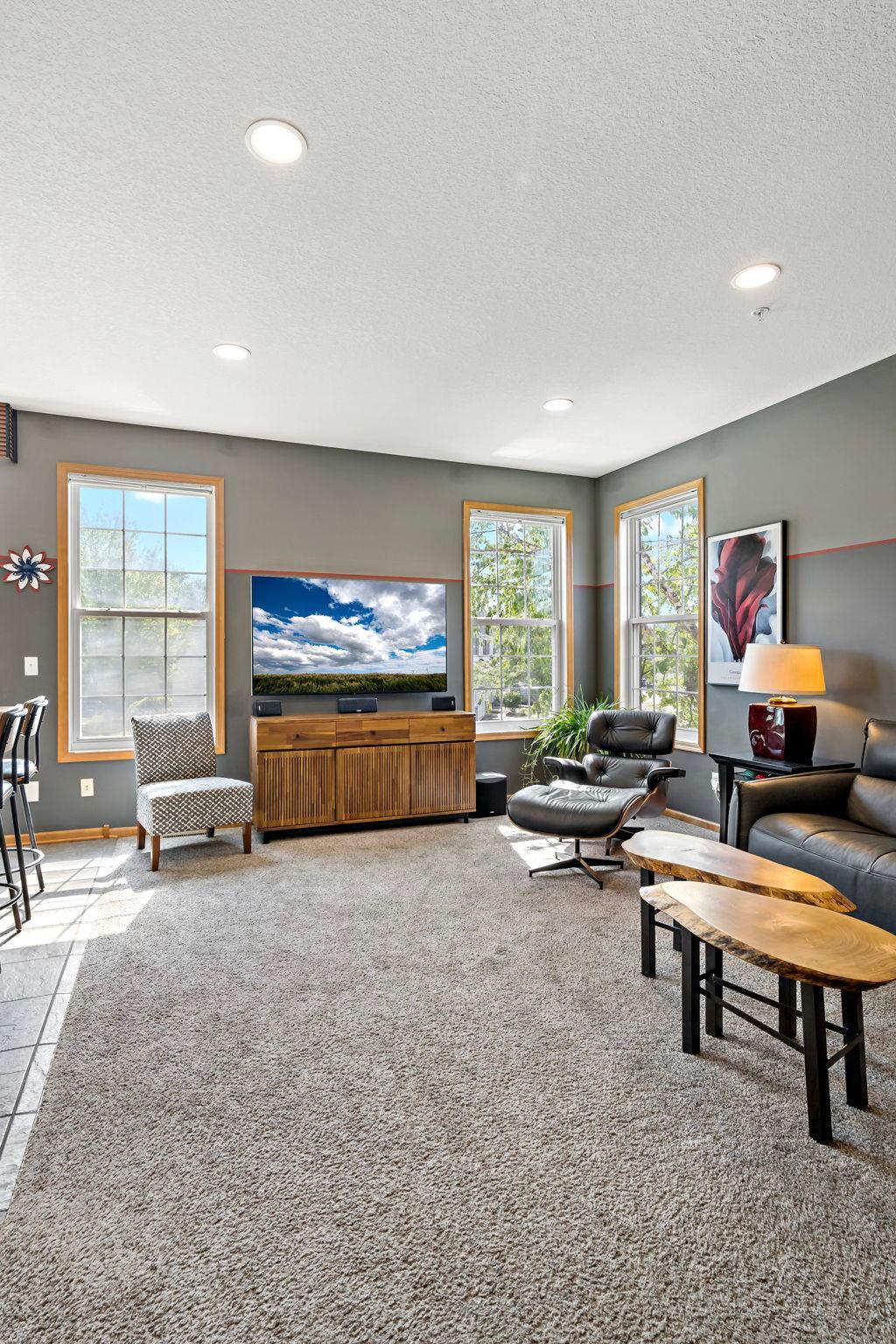 View of Residential at 510 Huset Parkway, Columbia Heights MN 55421, Columbia Heights (8 of 28) - Mike Wilen | Minnesota Team Real Estate