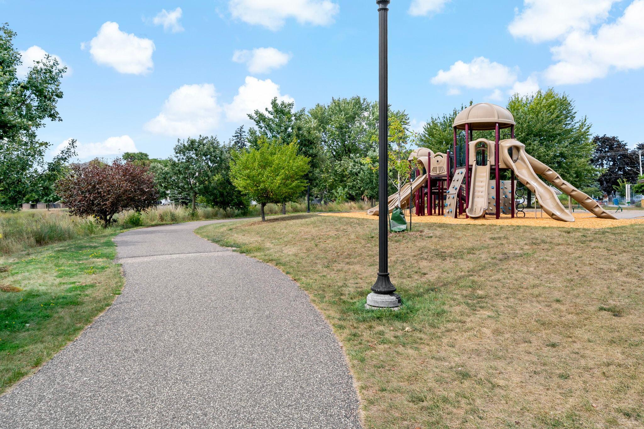 View of Residential at 510 Huset Parkway, Columbia Heights MN 55421, Columbia Heights (29 of 32) - Mike Wilen | Minnesota Team Real Estate