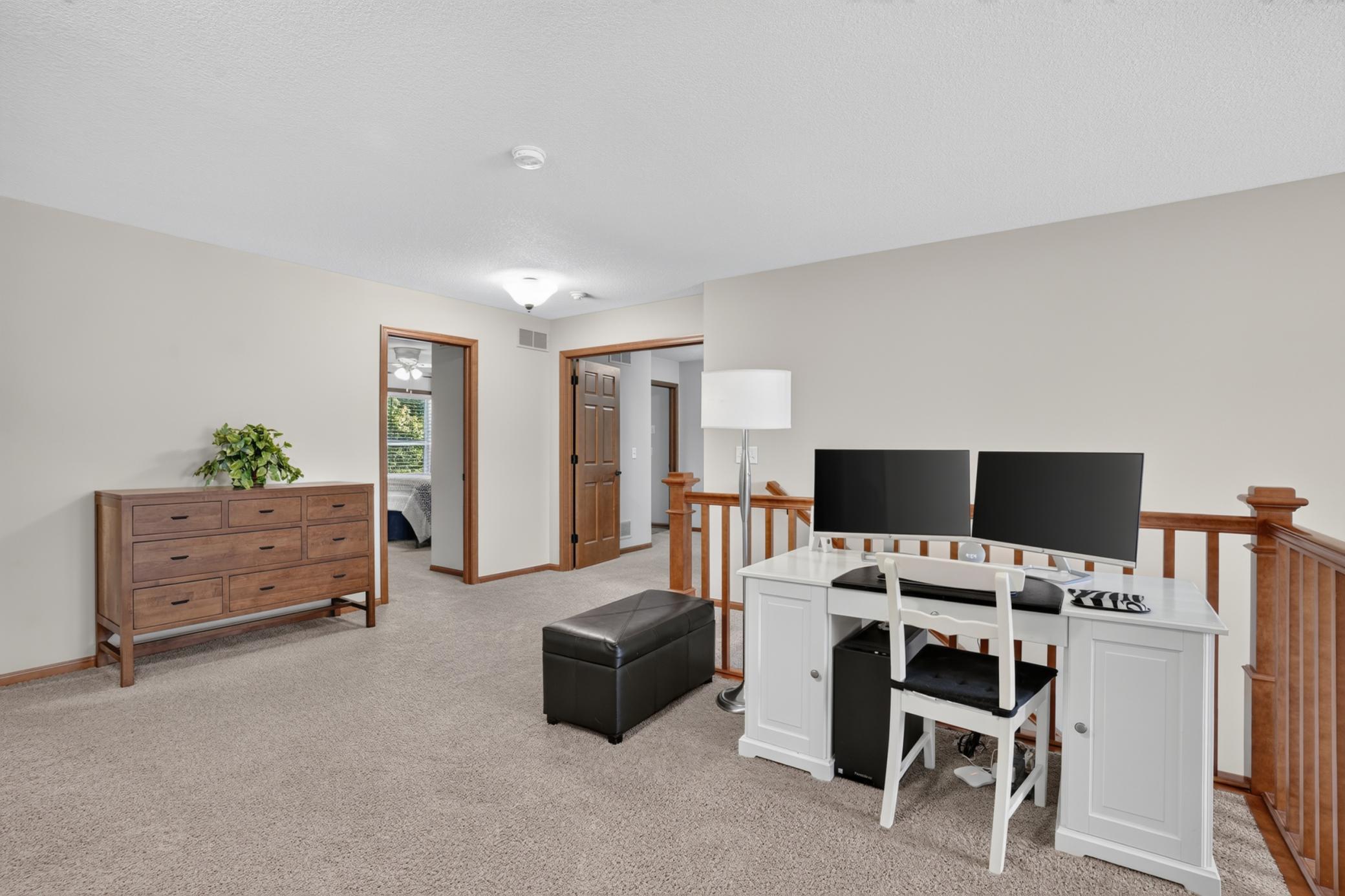 View of Residential at 15211 Plumstone Drive, Eden Prairie MN 55347, Eden Prairie (23 of 57) - Mike Wilen | Minnesota Team Real Estate