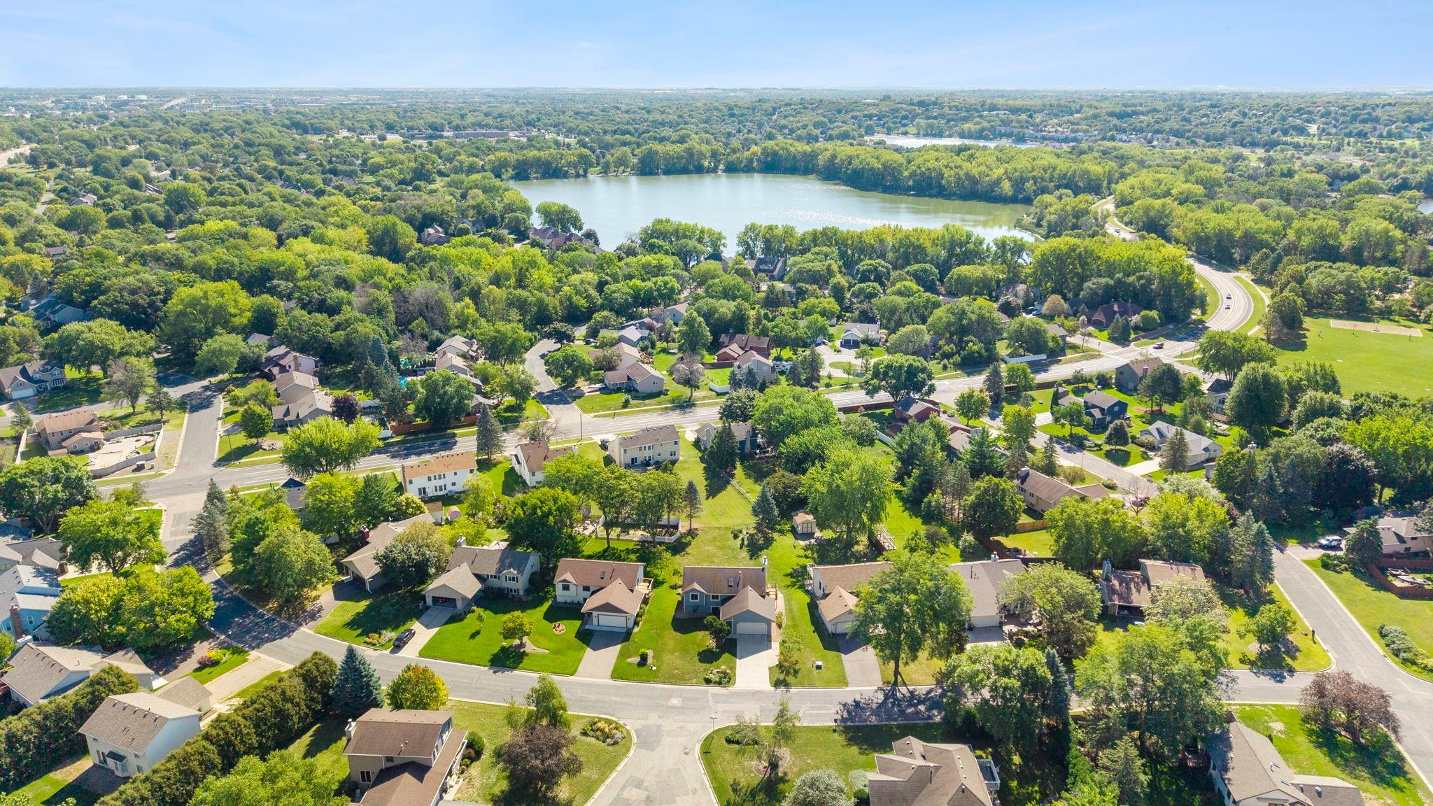 View of Residential at 1013 Rushmore Drive, Burnsville MN 55306, Burnsville (7 of 25) - Mike Wilen | Minnesota Team Real Estate