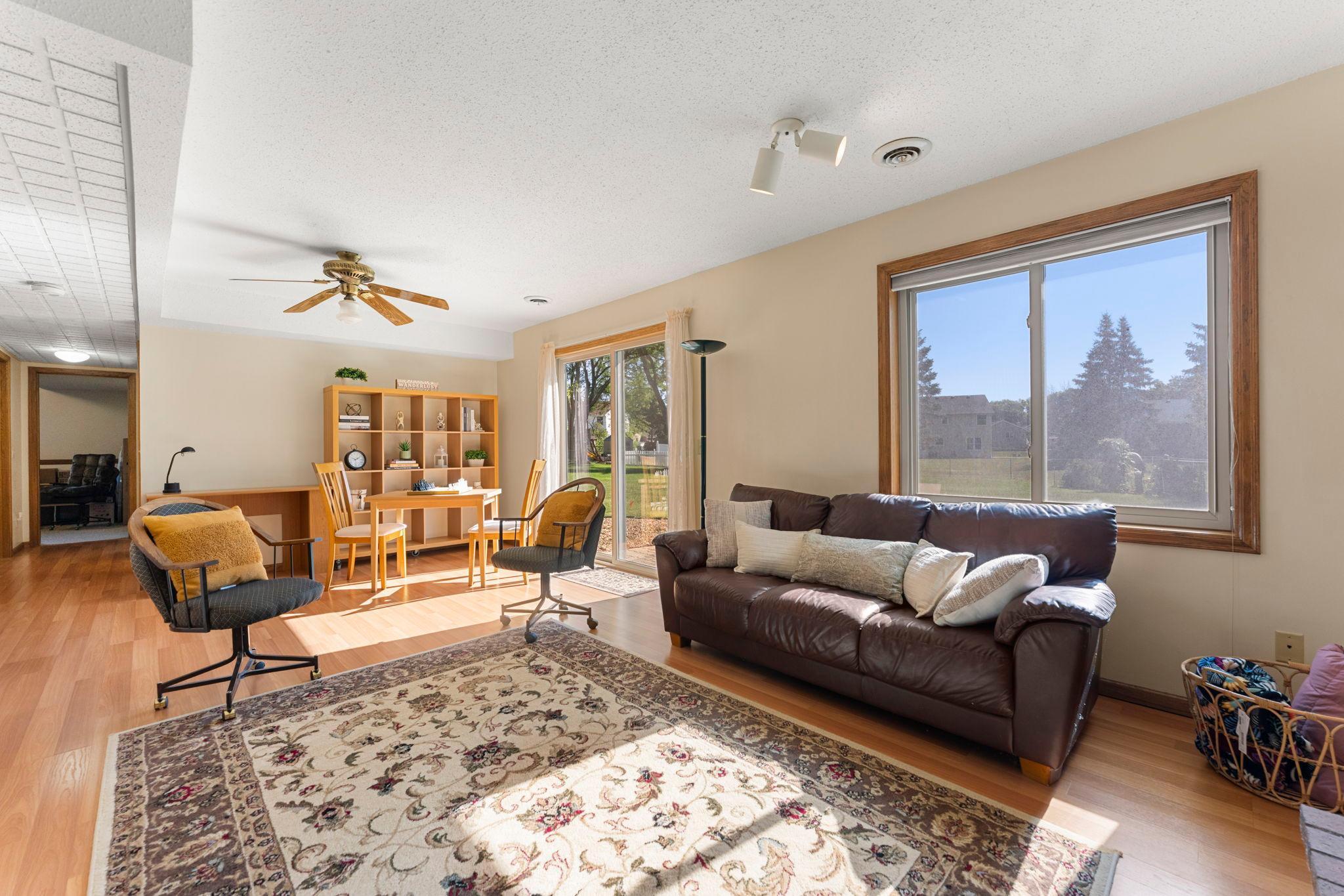 View of Residential at 1013 Rushmore Drive, Burnsville MN 55306, Burnsville (6 of 25) - Mike Wilen | Minnesota Team Real Estate