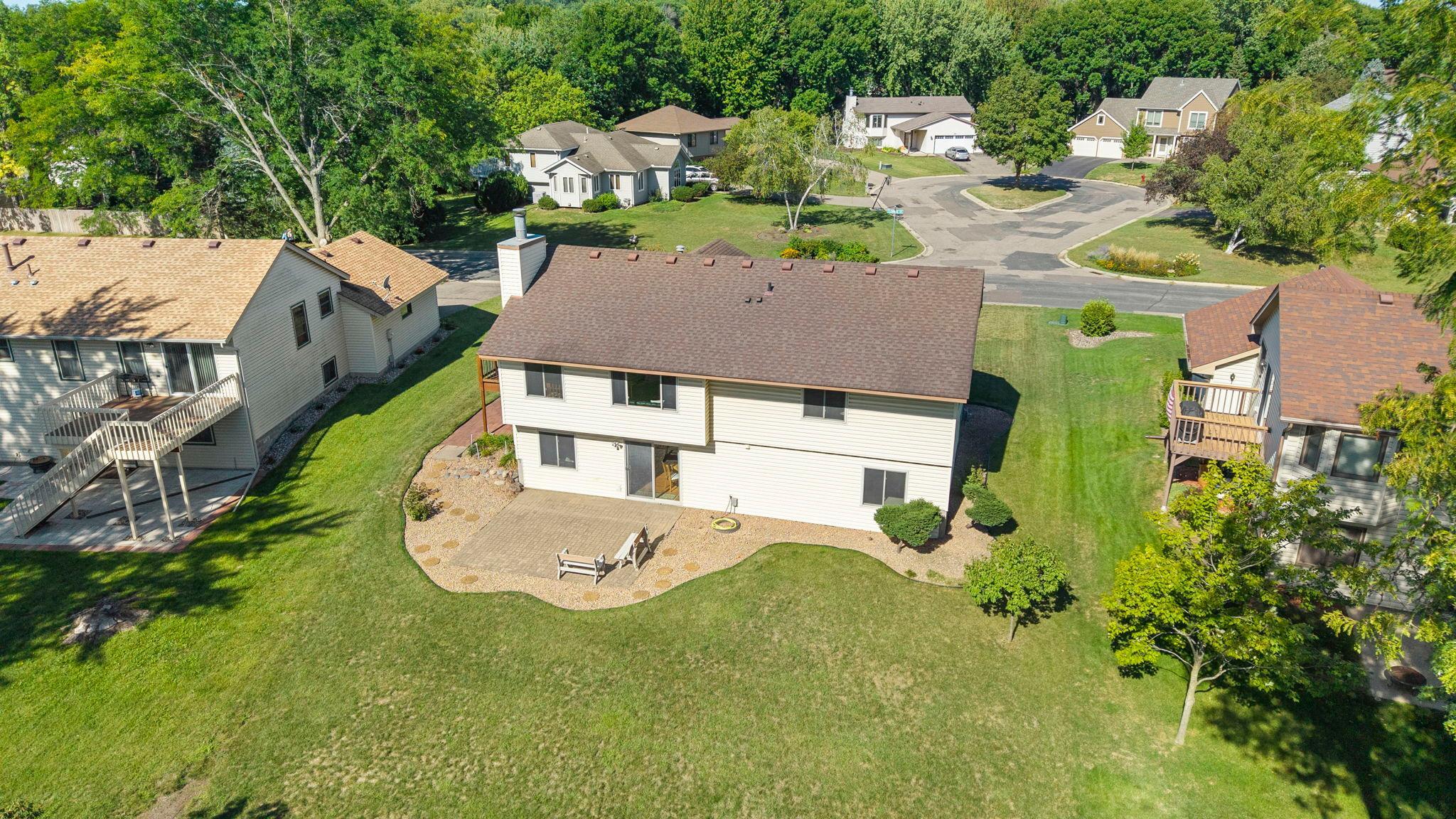 View of Residential at 1013 Rushmore Drive, Burnsville MN 55306, Burnsville (8 of 25) - Mike Wilen | Minnesota Team Real Estate