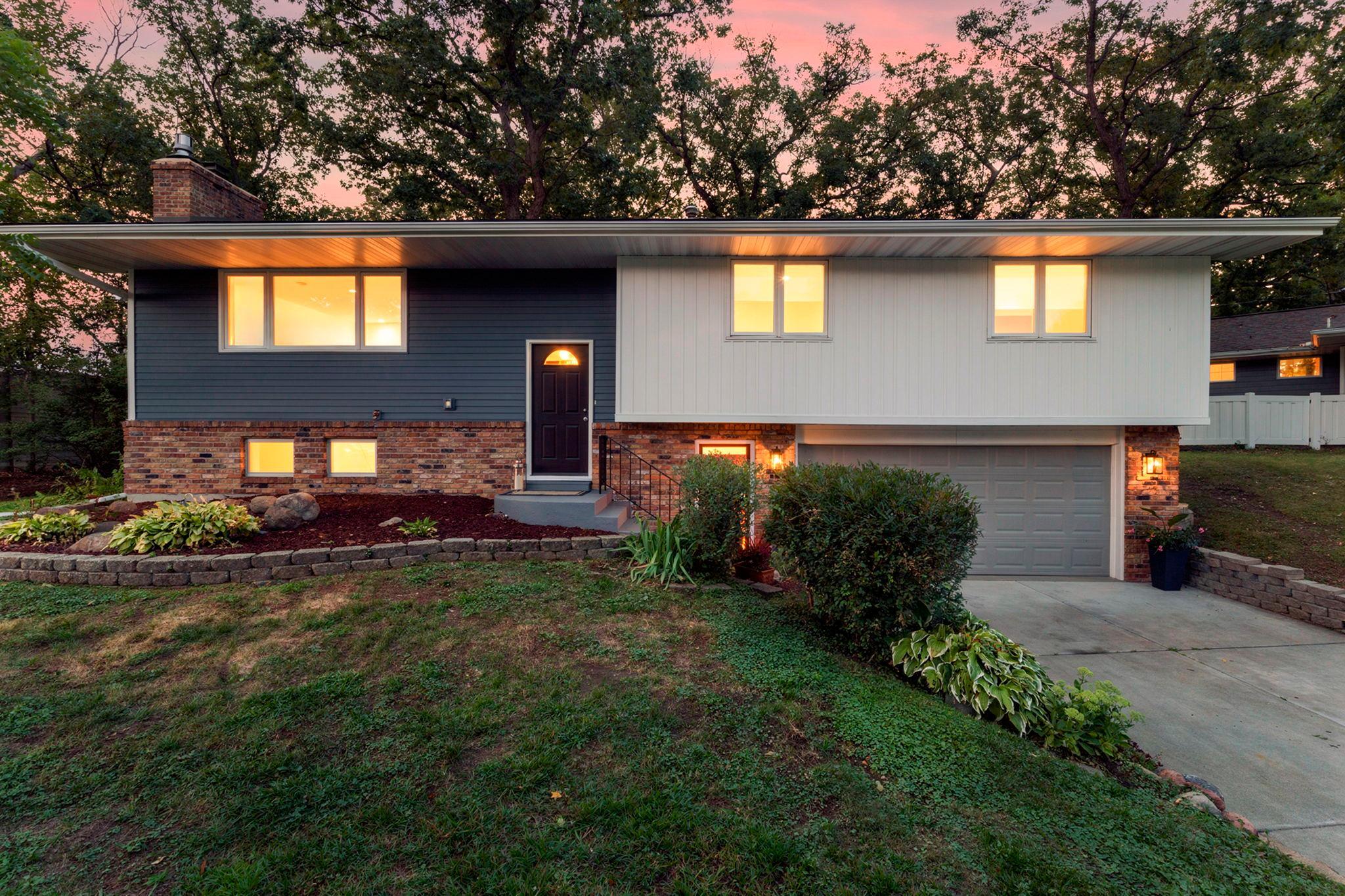 View of Residential at 5375 Matterhorn Drive, Fridley MN 55421, Fridley (4 of 47) - Mike Wilen | Minnesota Team Real Estate