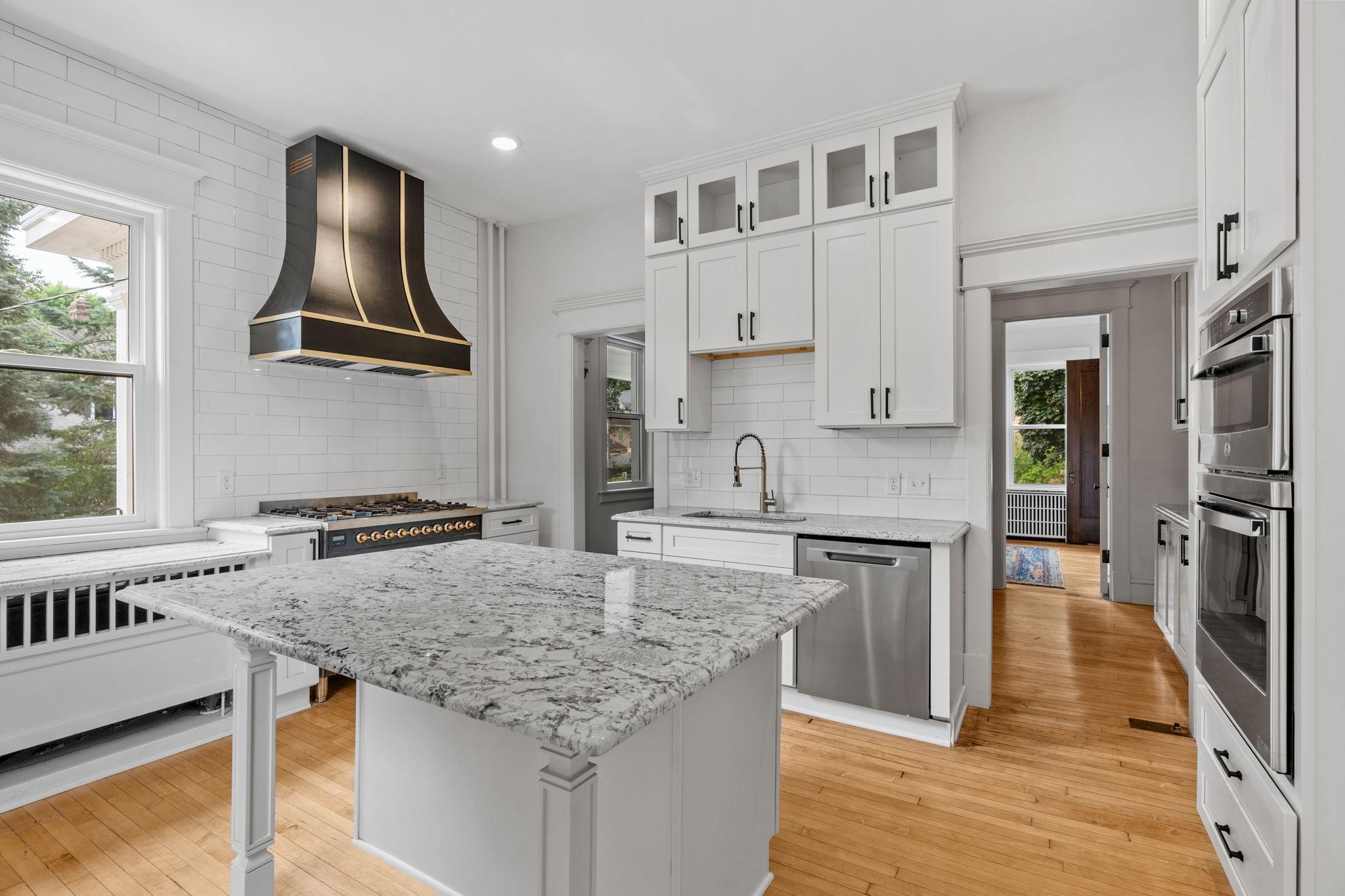 View of Residential at 794 Lincoln Avenue, Saint Paul MN 55105, Saint Paul (67 of 112) - Mike Wilen | Minnesota Team Real Estate