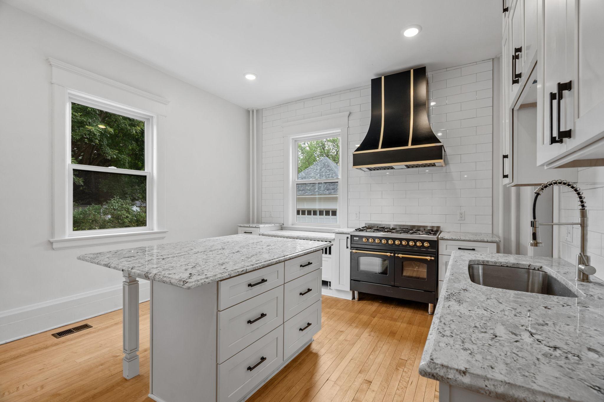 View of Residential at 794 Lincoln Avenue, Saint Paul MN 55105, Saint Paul (63 of 112) - Mike Wilen | Minnesota Team Real Estate