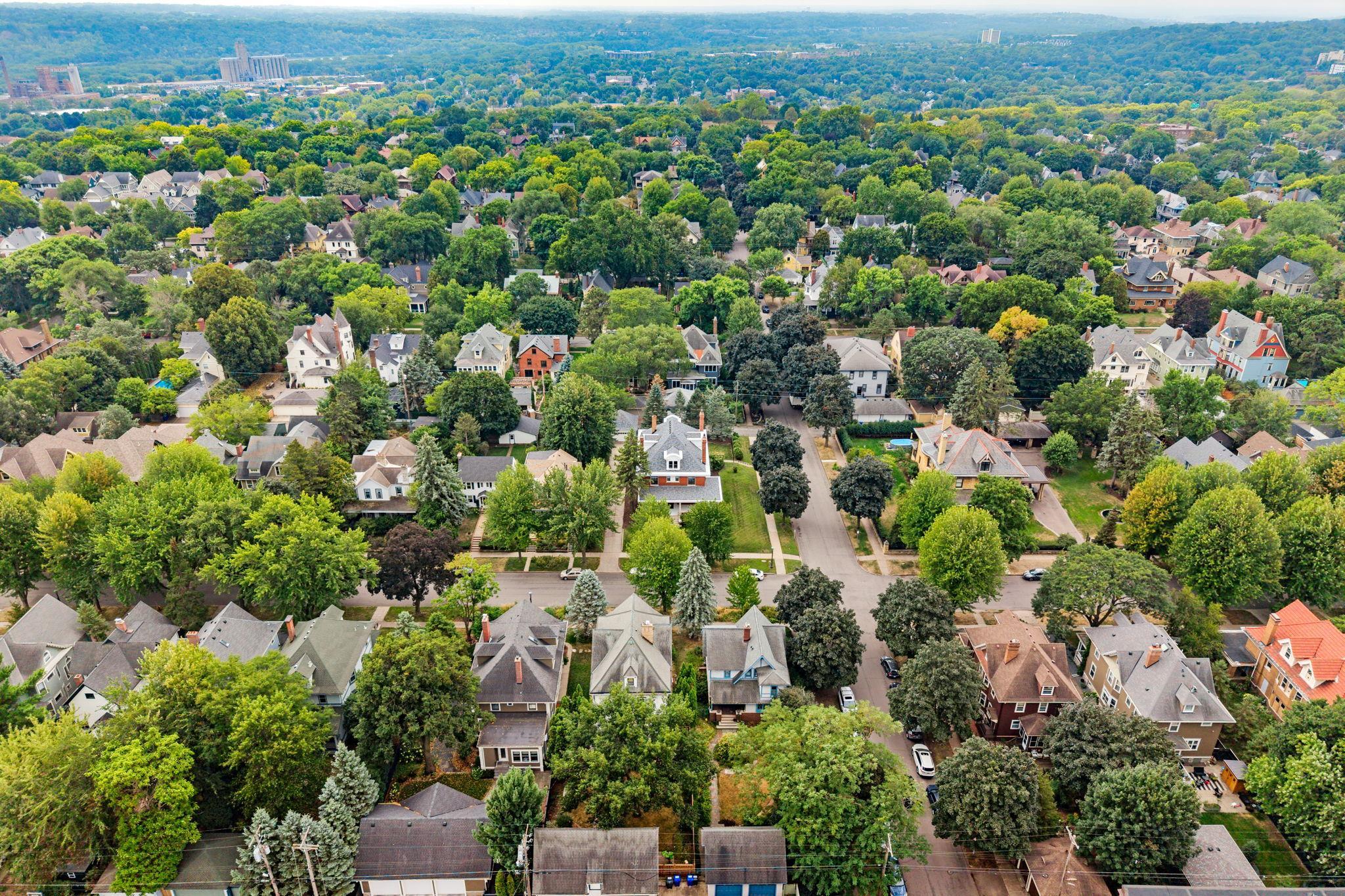 View of Residential at 794 Lincoln Avenue, Saint Paul MN 55105, Saint Paul (43 of 112) - Mike Wilen | Minnesota Team Real Estate