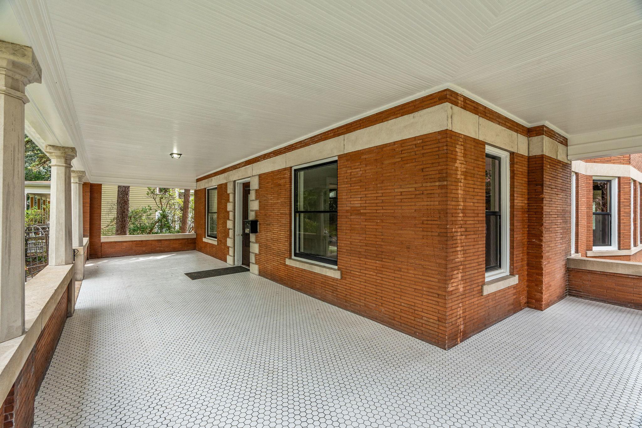View of Residential at 794 Lincoln Avenue, Saint Paul MN 55105, Saint Paul (22 of 112) - Mike Wilen | Minnesota Team Real Estate