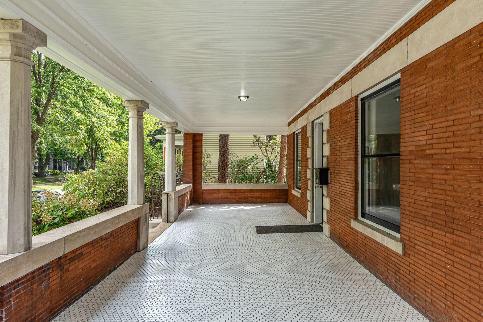 View of Residential at 794 Lincoln Avenue, Saint Paul MN 55105, Saint Paul (21 of 112) - Mike Wilen | Minnesota Team Real Estate
