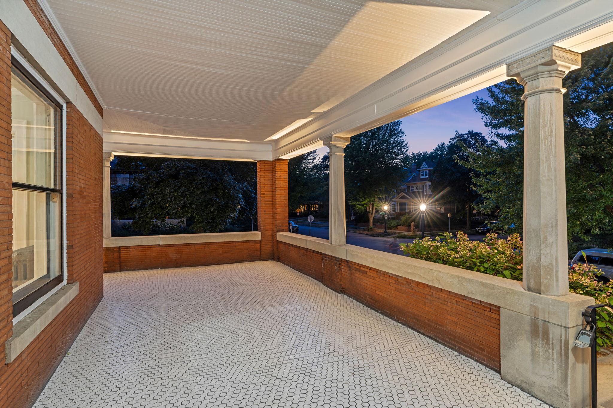 View of Residential at 794 Lincoln Avenue, Saint Paul MN 55105, Saint Paul (6 of 112) - Mike Wilen | Minnesota Team Real Estate