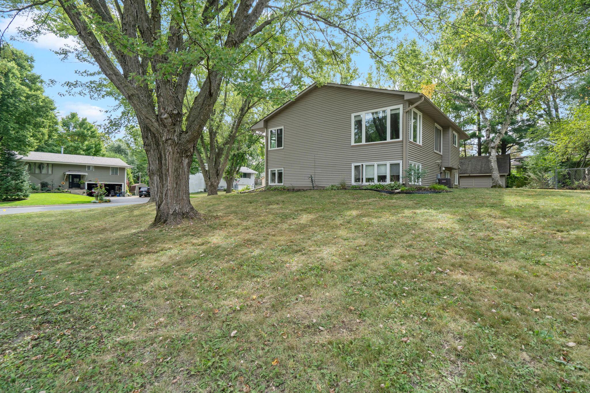 View of Residential at 241 Harrington Drive, Long Lake MN 55356, Long Lake (28 of 38) - Mike Wilen | Minnesota Team Real Estate
