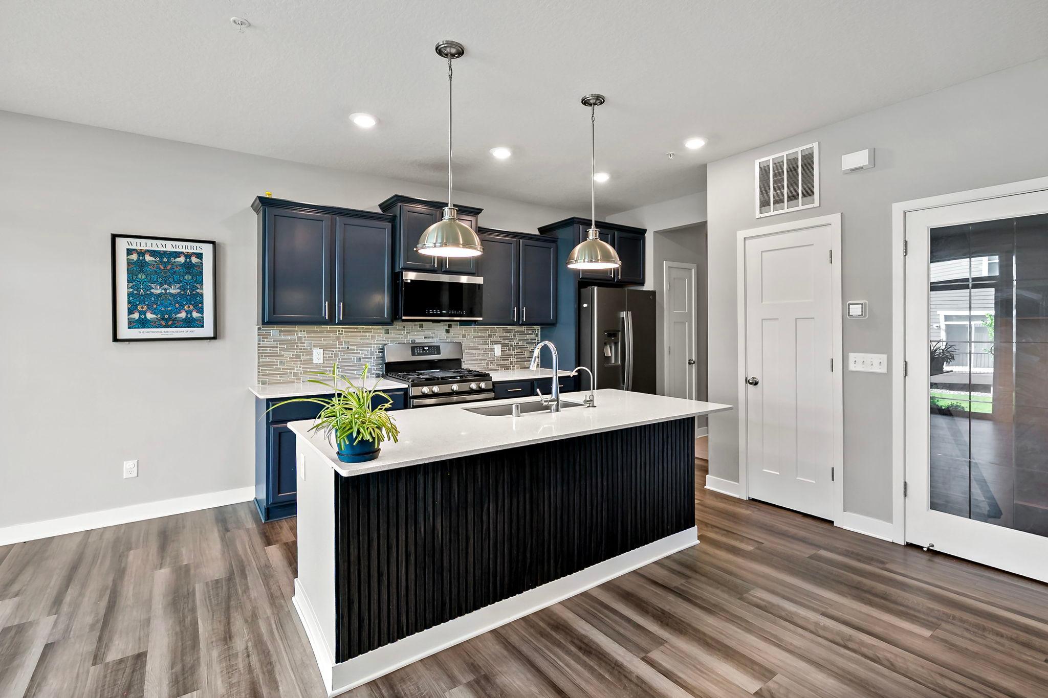 View of Residential at 18384 Glastonbury Drive, Lakeville MN 55044, Lakeville (8 of 34) - Mike Wilen | Minnesota Team Real Estate