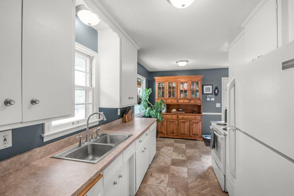View of Residential at 7208 Florida Avenue, Brooklyn Park MN 55428, Brooklyn Park (8 of 26) - Mike Wilen | Minnesota Team Real Estate