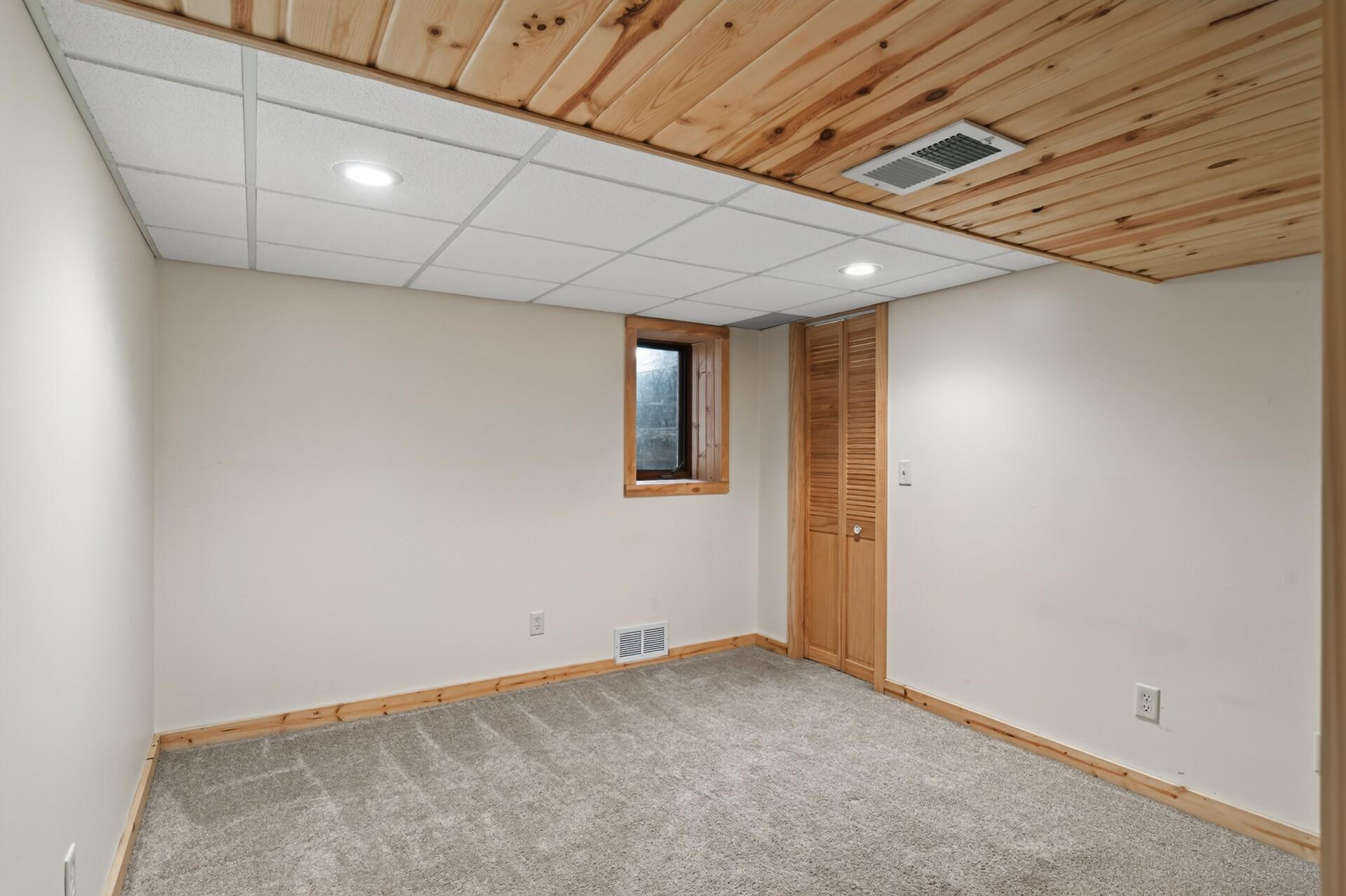 View of Residential at 15233 Urbank Street, Ham Lake MN 55304, Ham Lake (39 of 57) - Mike Wilen | Minnesota Team Real Estate