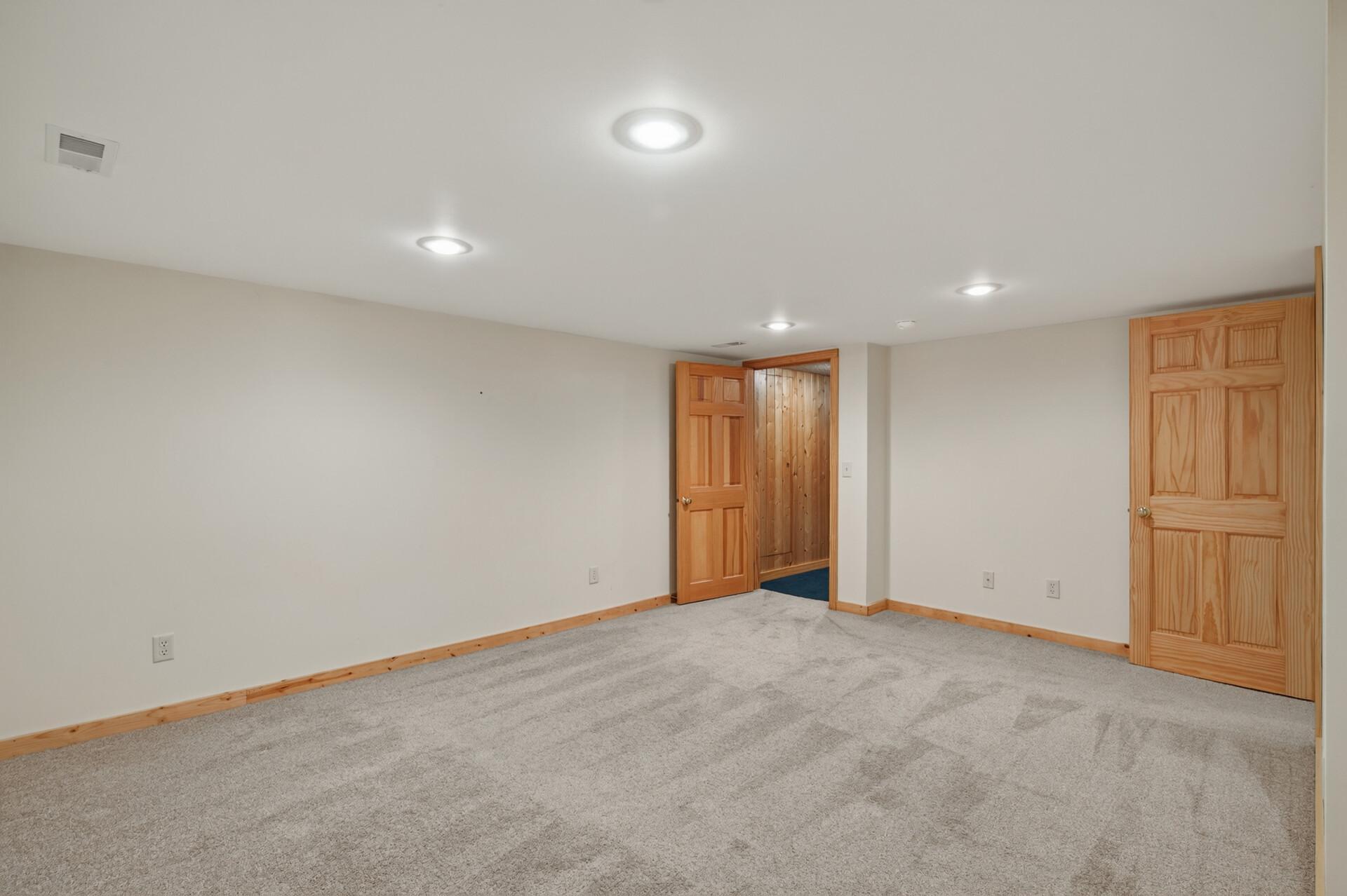 View of Residential at 15233 Urbank Street, Ham Lake MN 55304, Ham Lake (36 of 57) - Mike Wilen | Minnesota Team Real Estate