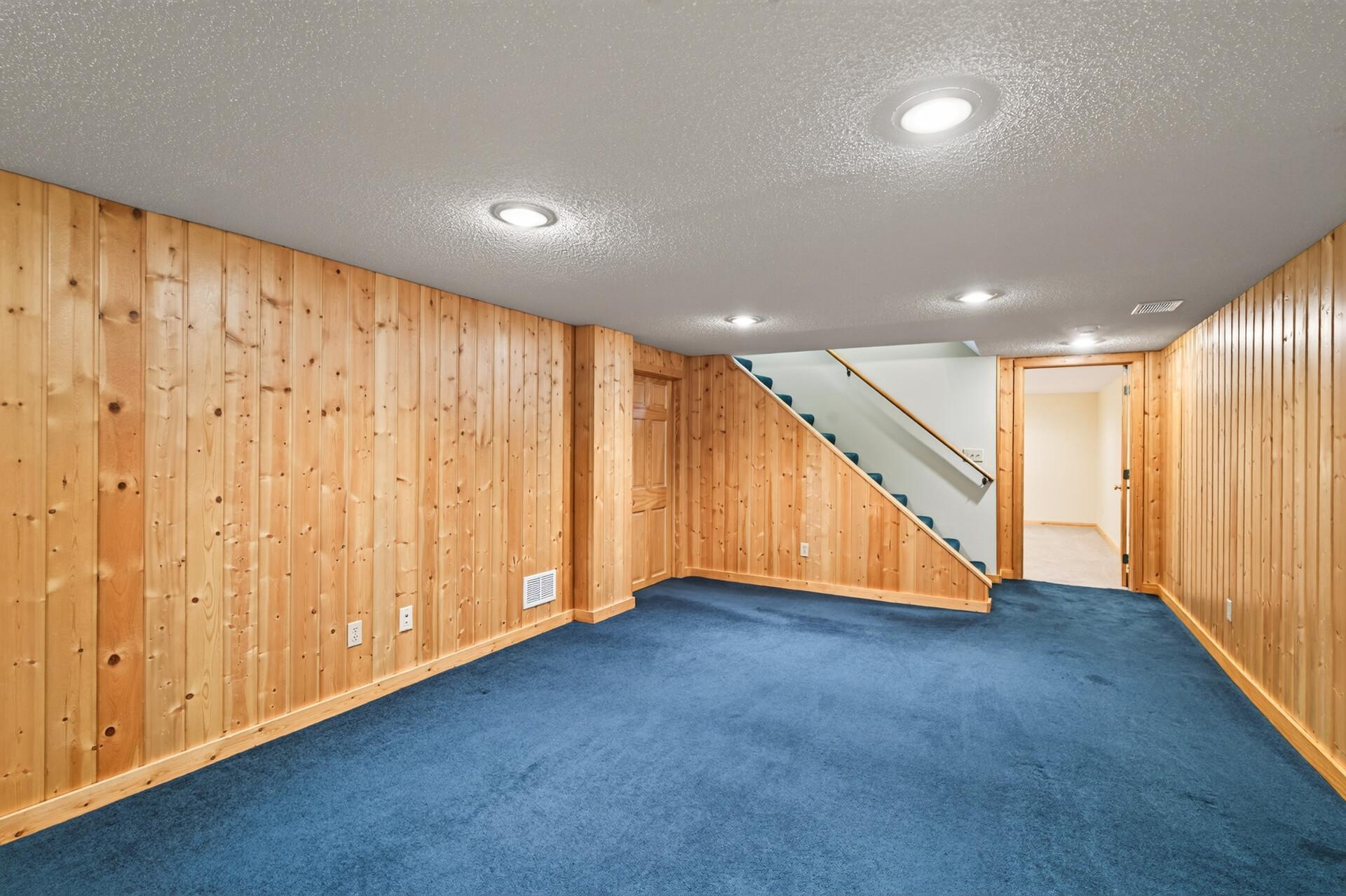 View of Residential at 15233 Urbank Street, Ham Lake MN 55304, Ham Lake (34 of 57) - Mike Wilen | Minnesota Team Real Estate