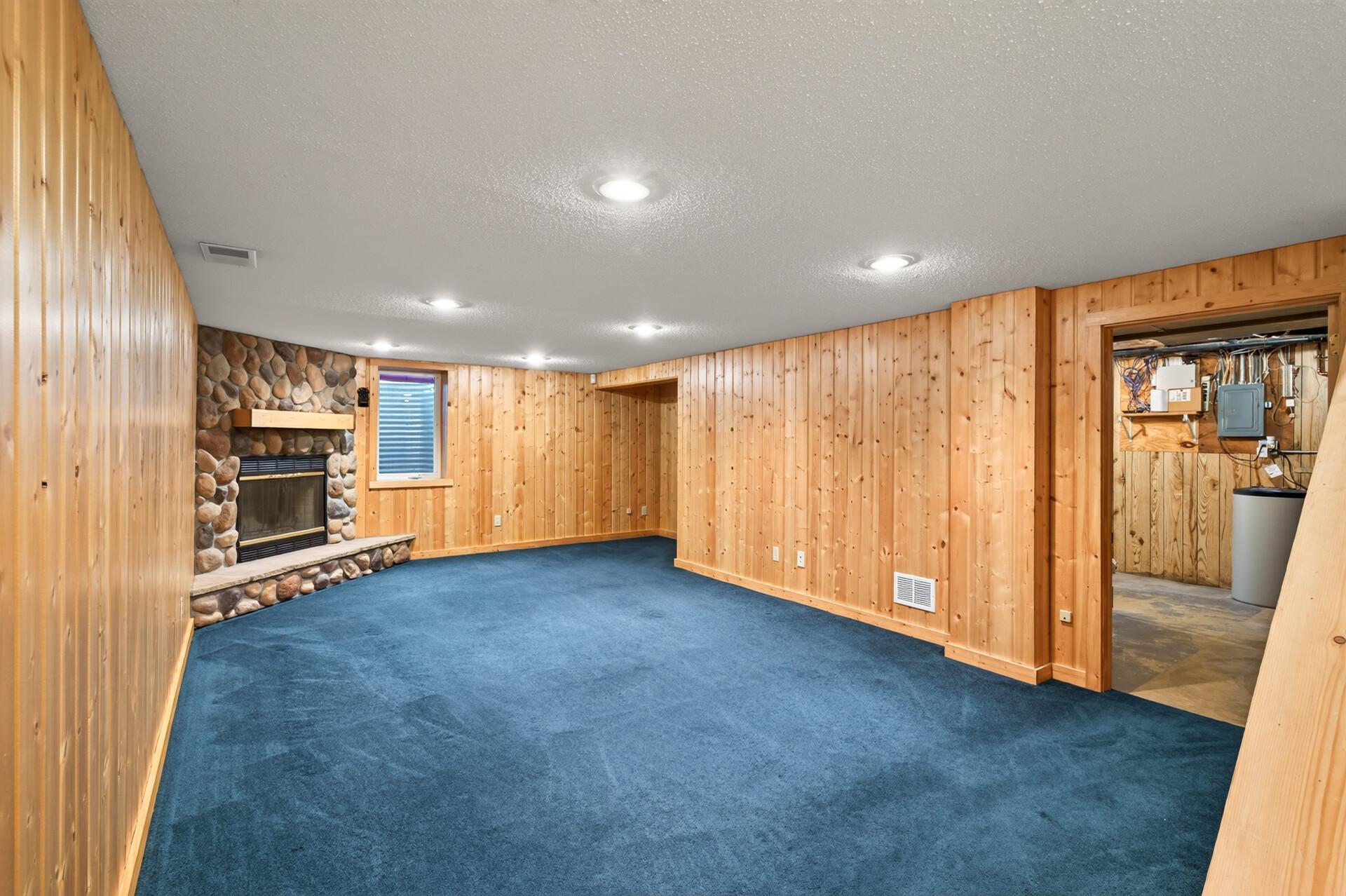 View of Residential at 15233 Urbank Street, Ham Lake MN 55304, Ham Lake (31 of 57) - Mike Wilen | Minnesota Team Real Estate