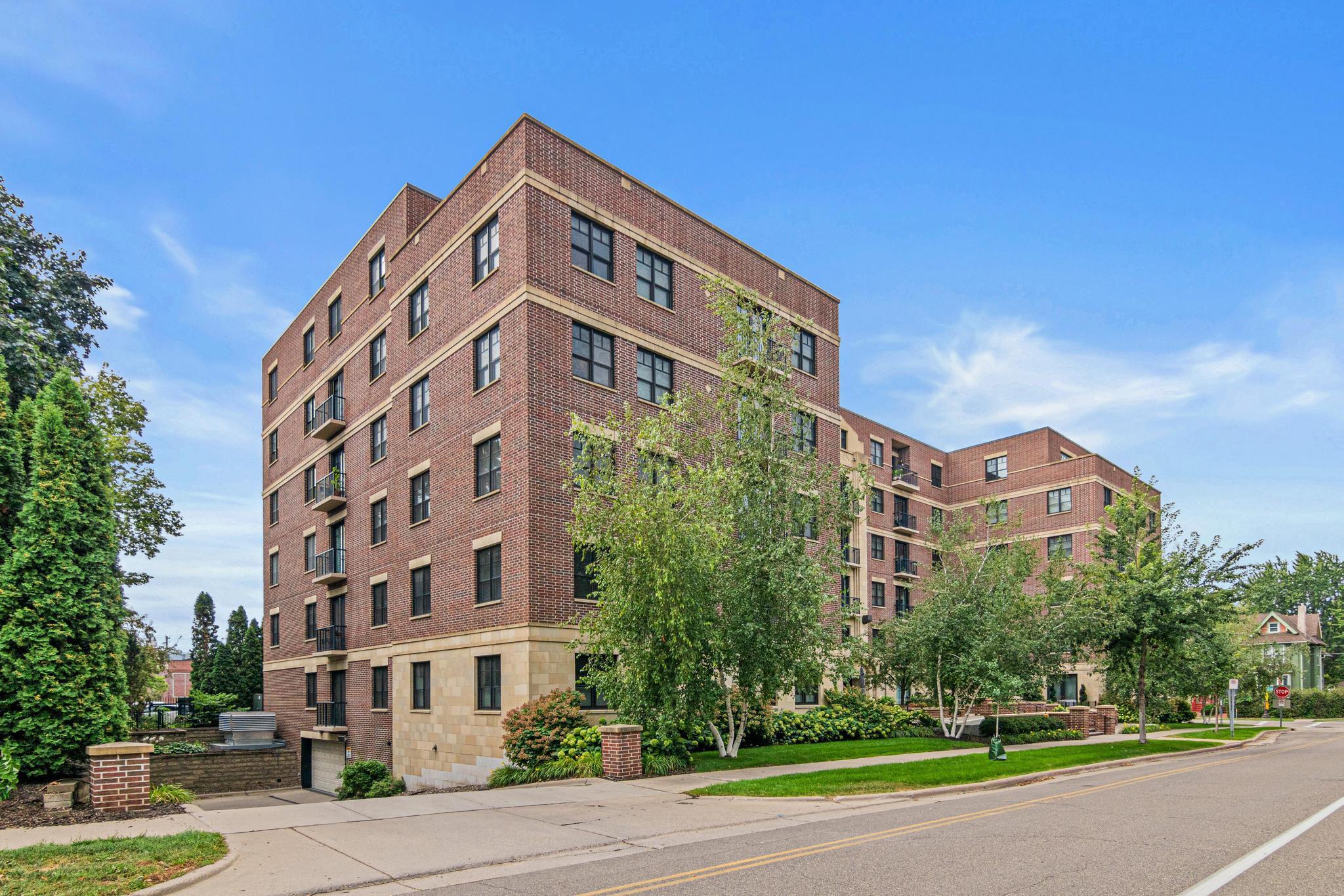 View of Residential at 370 Marshall Avenue #401, Saint Paul MN 55102, Saint Paul (24 of 24) - Mike Wilen | Minnesota Team Real Estate