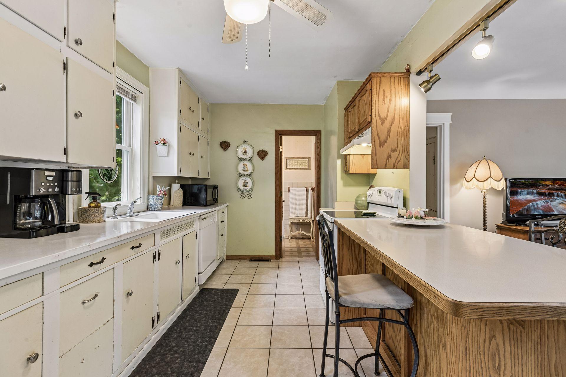 View of Residential at 5329 Bryant Street, Maple Plain MN 55359, Maple Plain (12 of 35) - Mike Wilen | Minnesota Team Real Estate