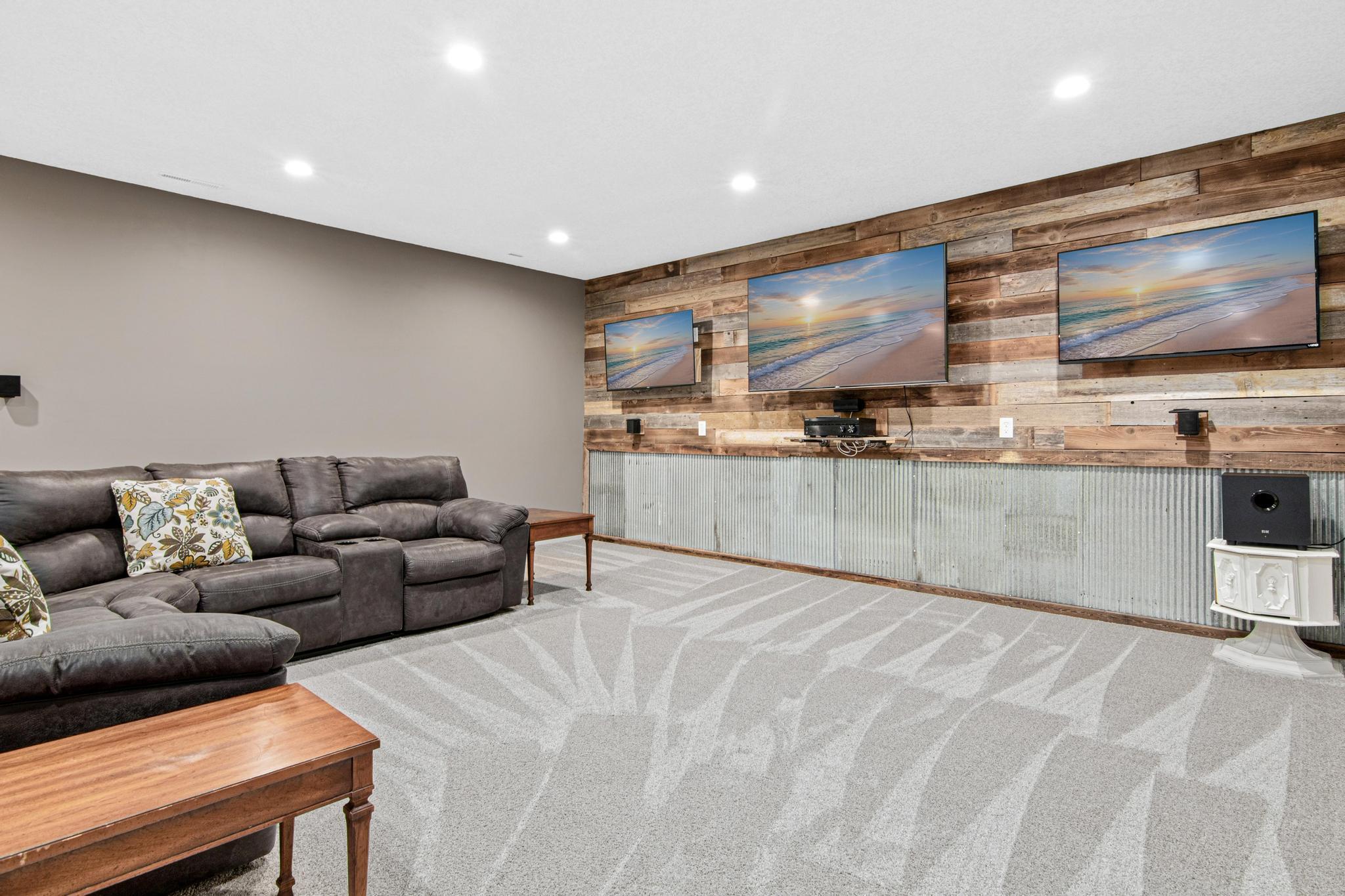 View of Residential at 9189 Plymouth Road, Woodbury MN 55129, Woodbury (25 of 37) - Mike Wilen | Minnesota Team Real Estate