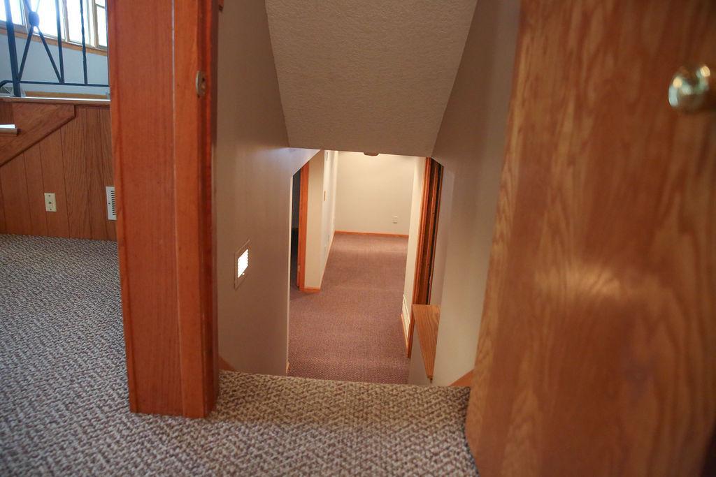 View of Residential at 1825 Woodcrest Drive, Saint Paul MN 55119, Saint Paul (27 of 40) - Mike Wilen | Minnesota Team Real Estate