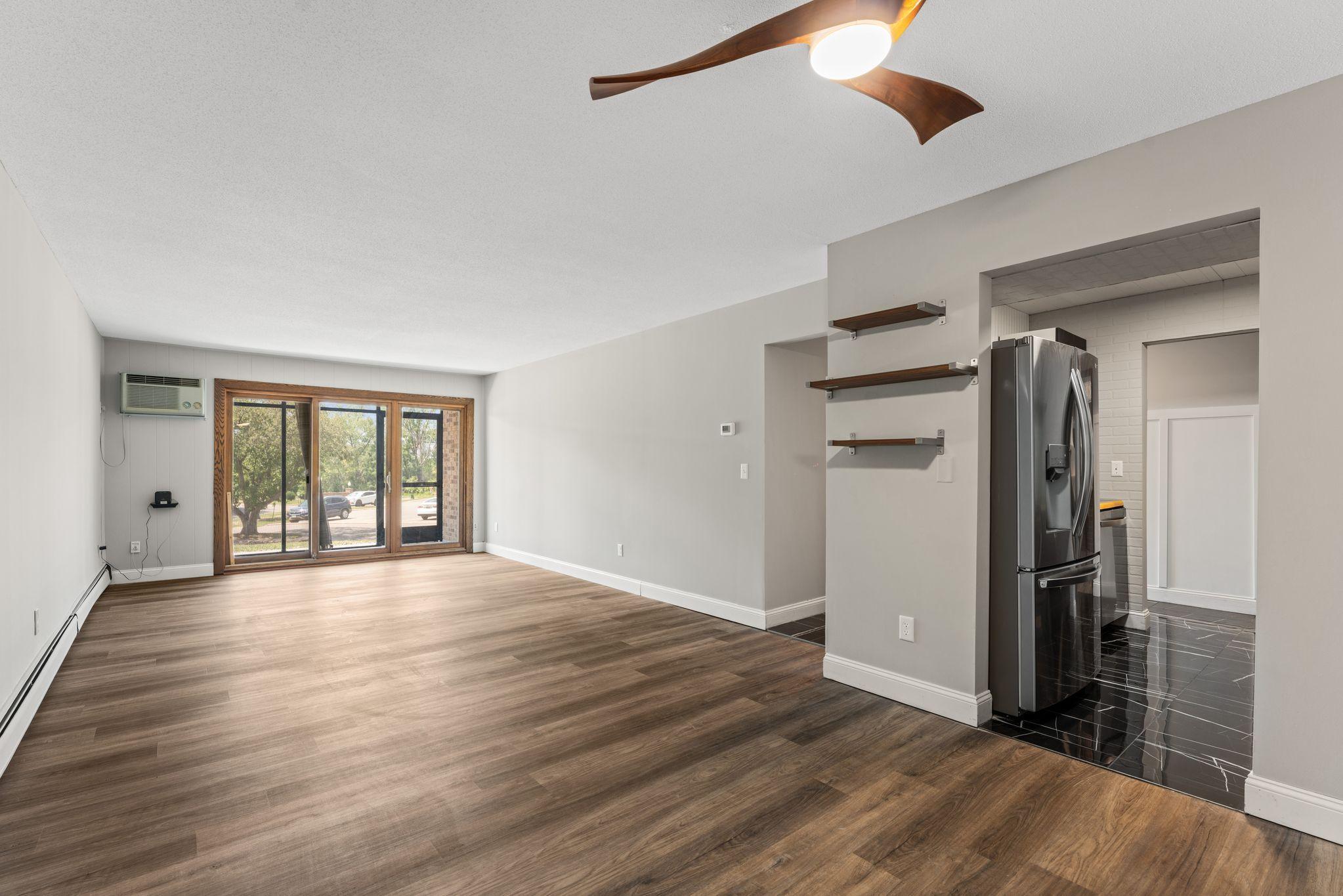 View of Residential at 2700 Oxford Street #101, Roseville MN 55113, Roseville (5 of 23) - Mike Wilen | Minnesota Team Real Estate
