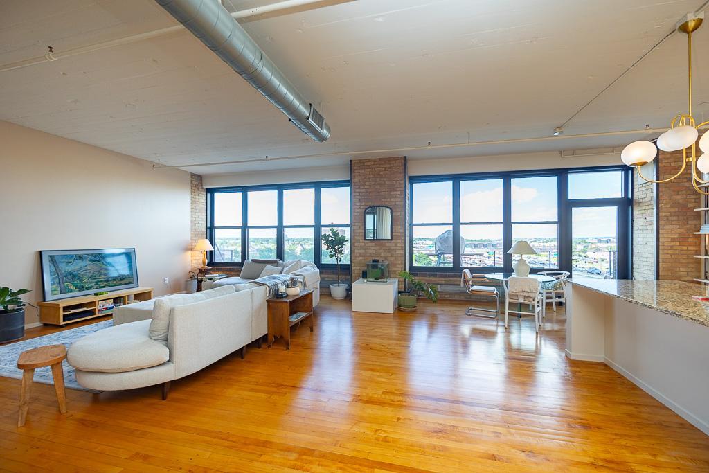 View of Residential at 290 Market Street #608, Minneapolis MN 55405, Minneapolis (11 of 21) - Mike Wilen | Minnesota Team Real Estate
