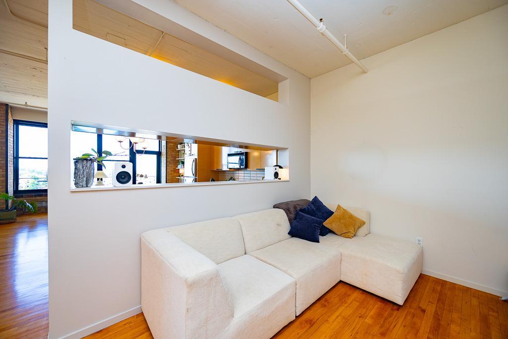 View of Residential at 290 Market Street #608, Minneapolis MN 55405, Minneapolis (17 of 21) - Mike Wilen | Minnesota Team Real Estate