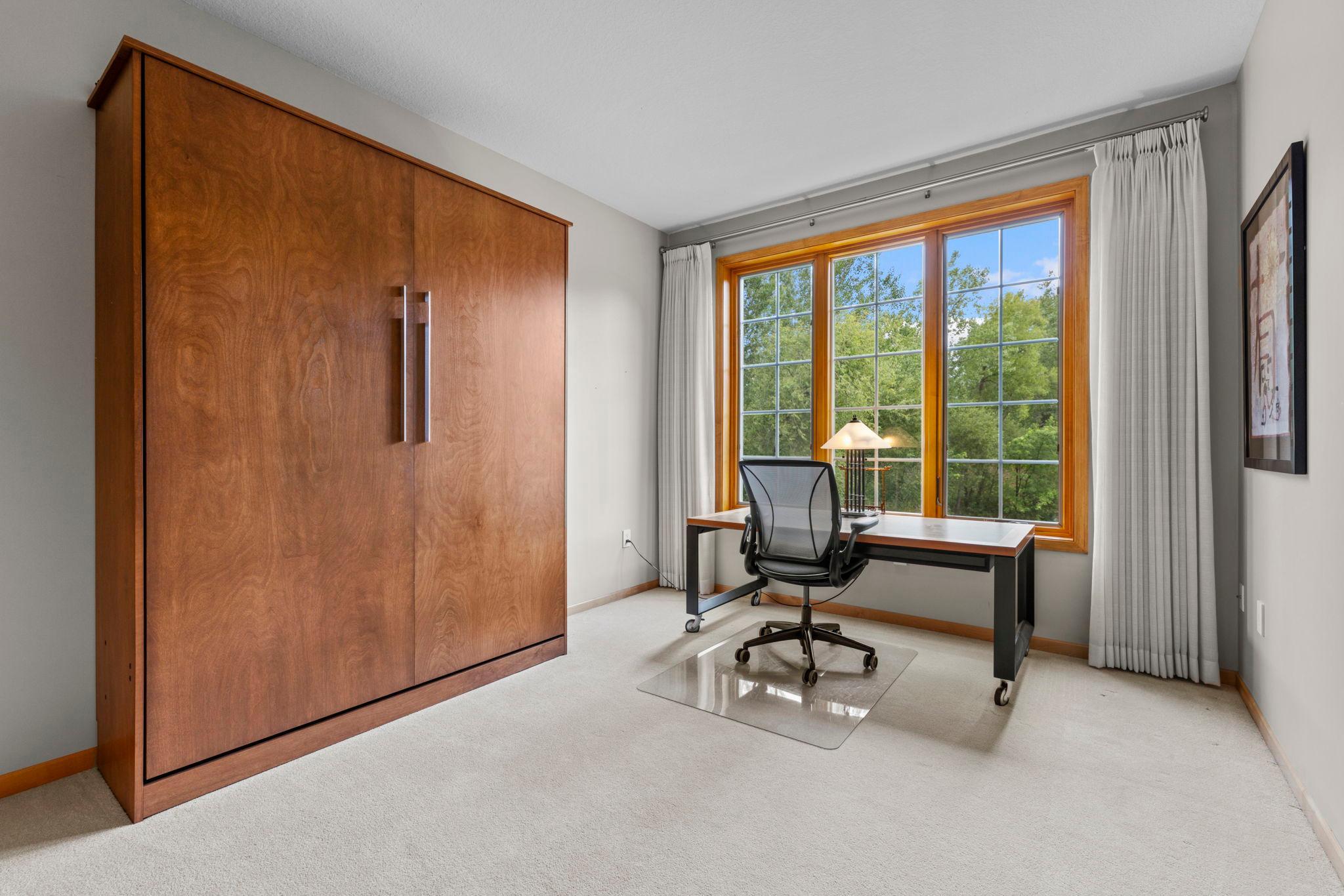 View of Residential at 11460 Fairfield Road #103, Minnetonka MN 55305, Minnetonka (20 of 33) - Mike Wilen | Minnesota Team Real Estate