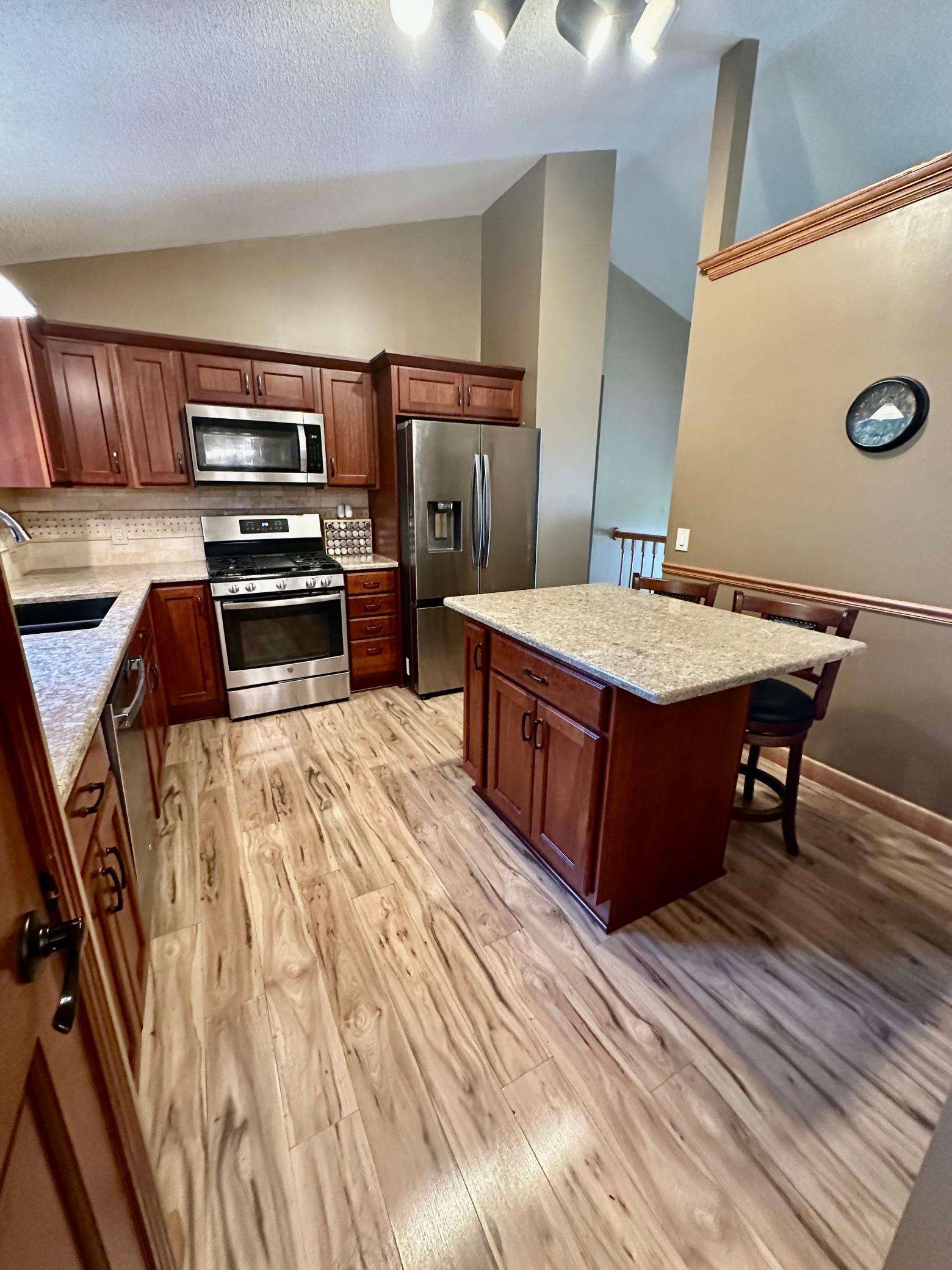 View of Residential at 13628 Bryant Place, Burnsville MN 55337, Burnsville (8 of 32) - Mike Wilen | Minnesota Team Real Estate