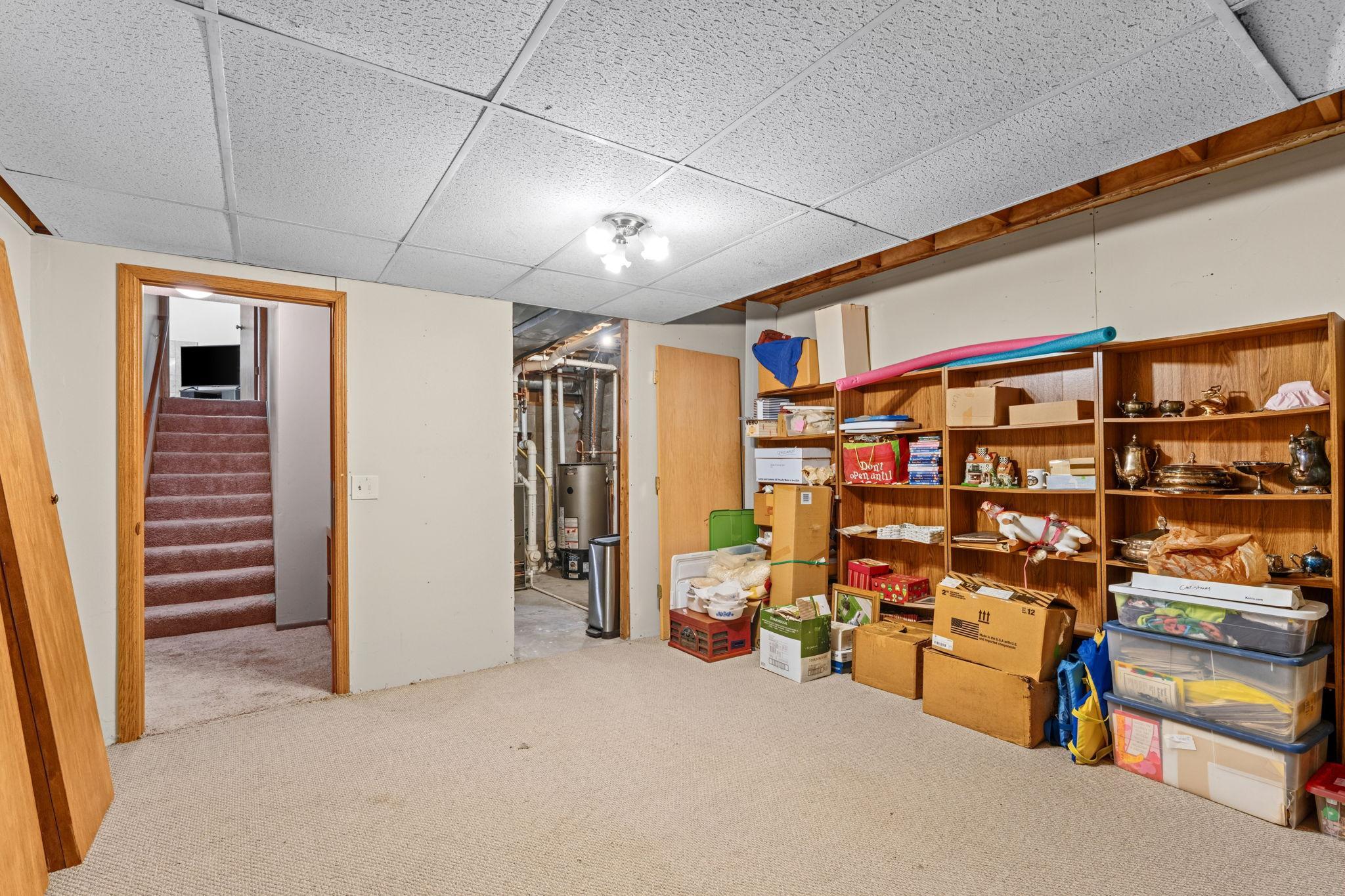 View of Residential at 17161 Shore Lane, Eden Prairie MN 55346, Eden Prairie (41 of 62) - Mike Wilen | Minnesota Team Real Estate