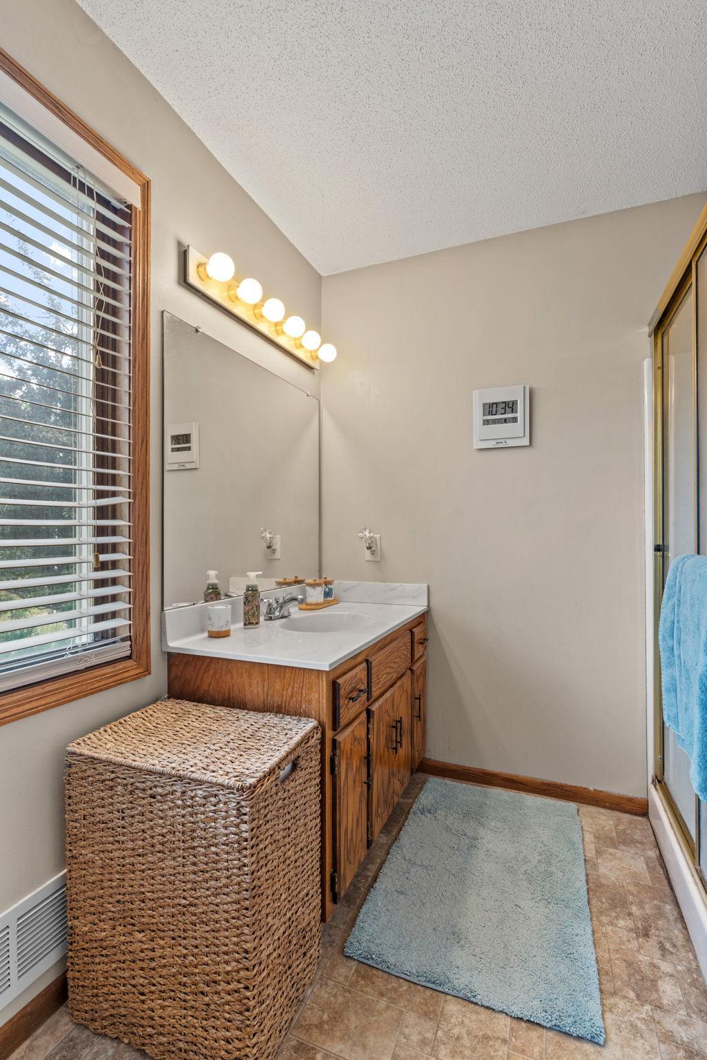View of Residential at 17161 Shore Lane, Eden Prairie MN 55346, Eden Prairie (38 of 62) - Mike Wilen | Minnesota Team Real Estate