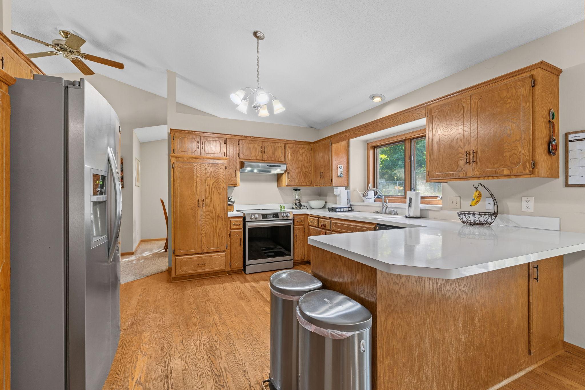 View of Residential at 17161 Shore Lane, Eden Prairie MN 55346, Eden Prairie (10 of 62) - Mike Wilen | Minnesota Team Real Estate