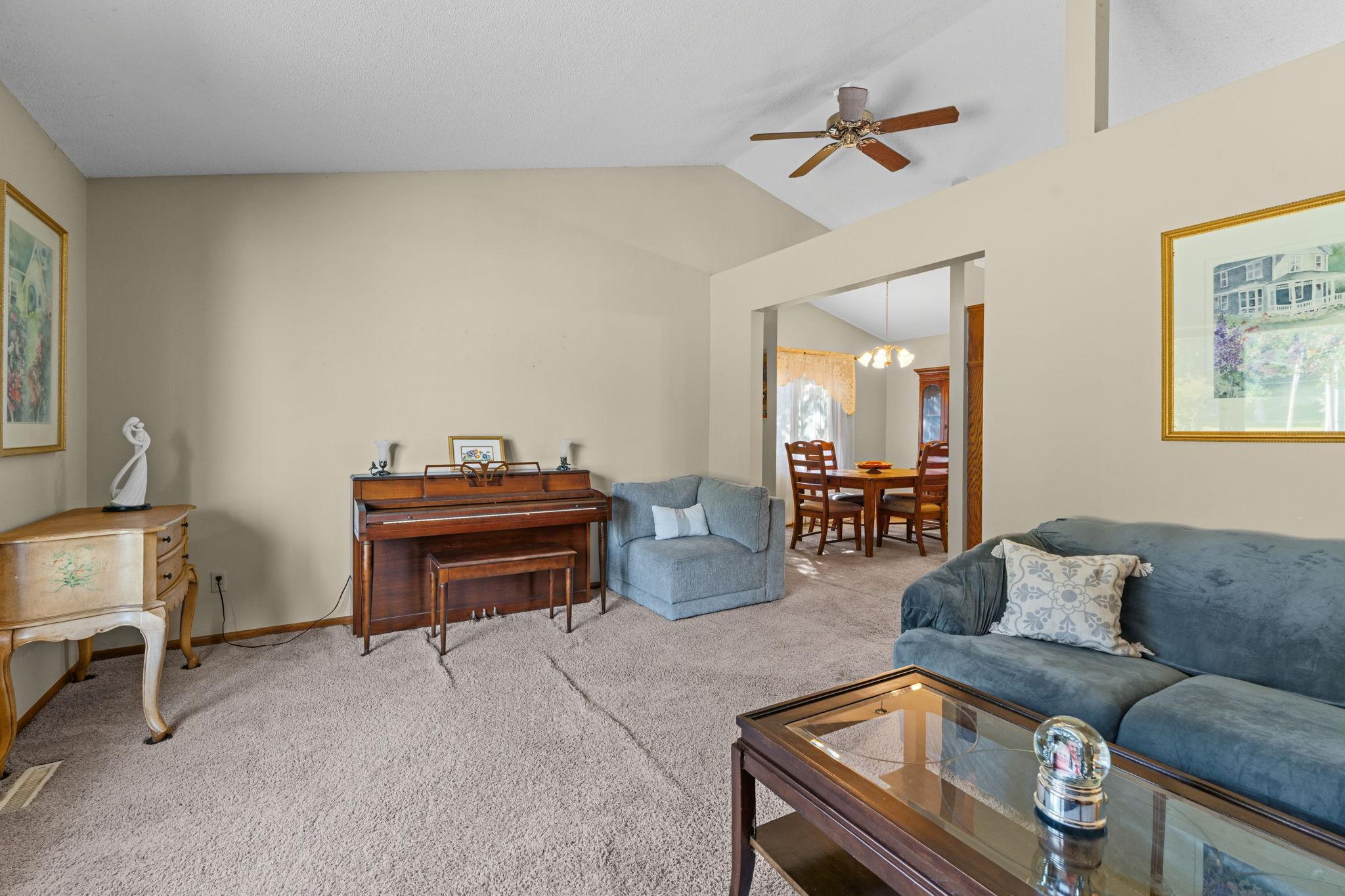View of Residential at 17161 Shore Lane, Eden Prairie MN 55346, Eden Prairie (6 of 62) - Mike Wilen | Minnesota Team Real Estate