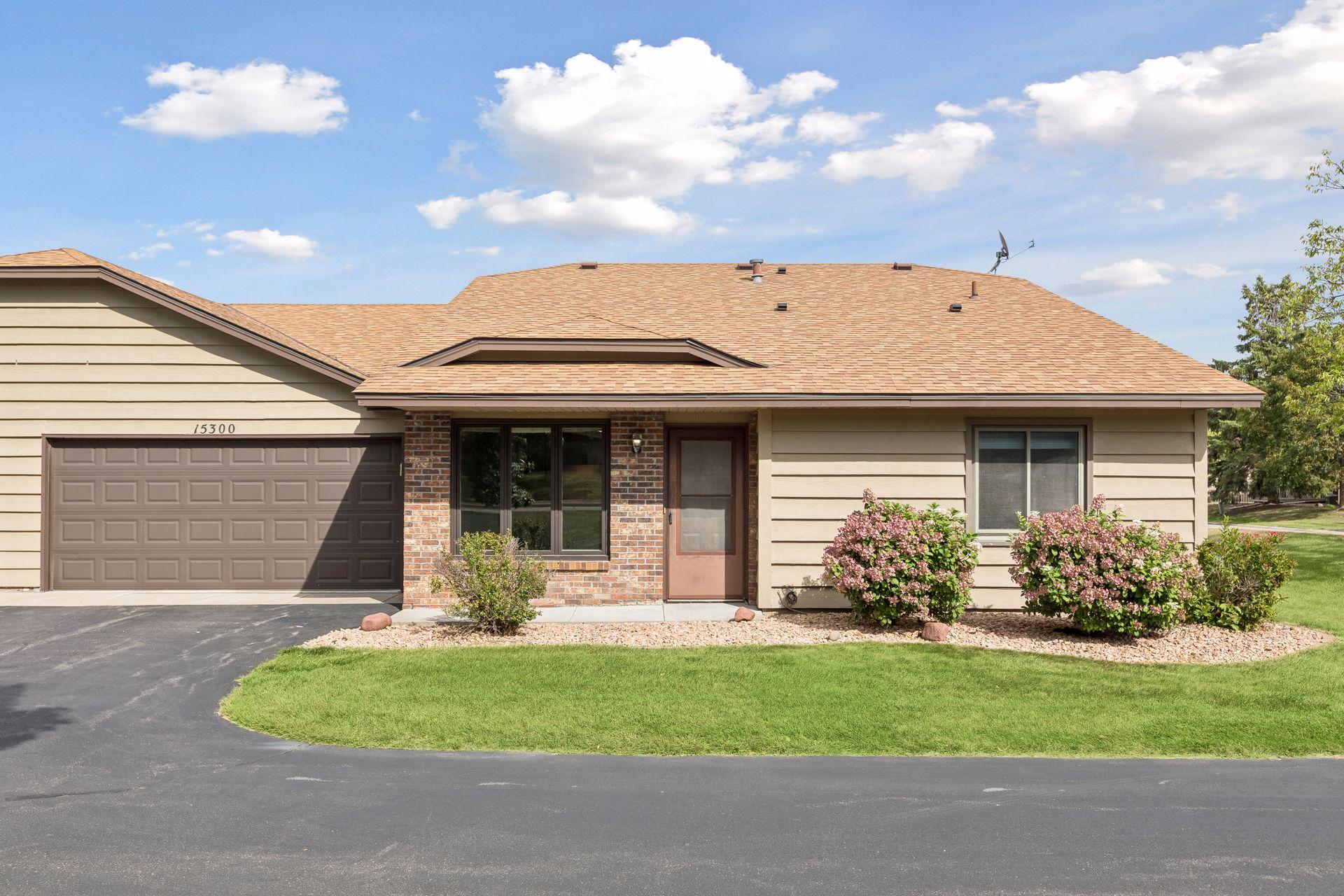 View of Residential at 15300 40th Avenue, Plymouth MN 55446, Plymouth (15 of 18) - Mike Wilen | Minnesota Team Real Estate