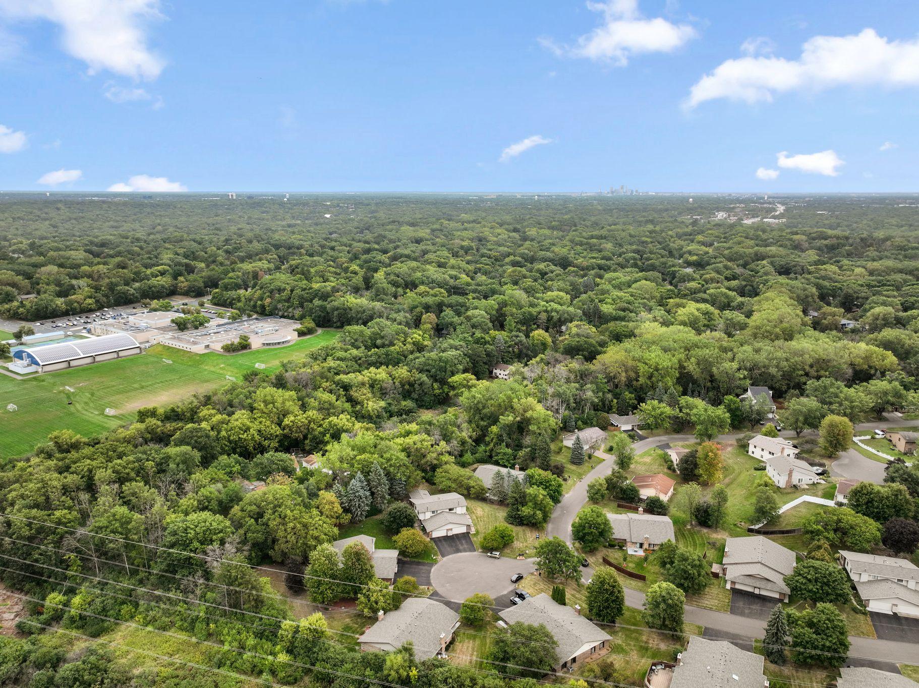 View of Residential at 13430 Pepperwood Circle, Minnetonka MN 55305, Minnetonka (36 of 38) - Mike Wilen | Minnesota Team Real Estate