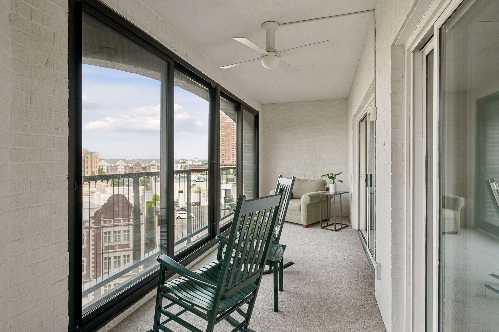 View of Residential at 1201 Yale Place #403, Minneapolis MN 55403, Minneapolis (21 of 91) - Mike Wilen | Minnesota Team Real Estate