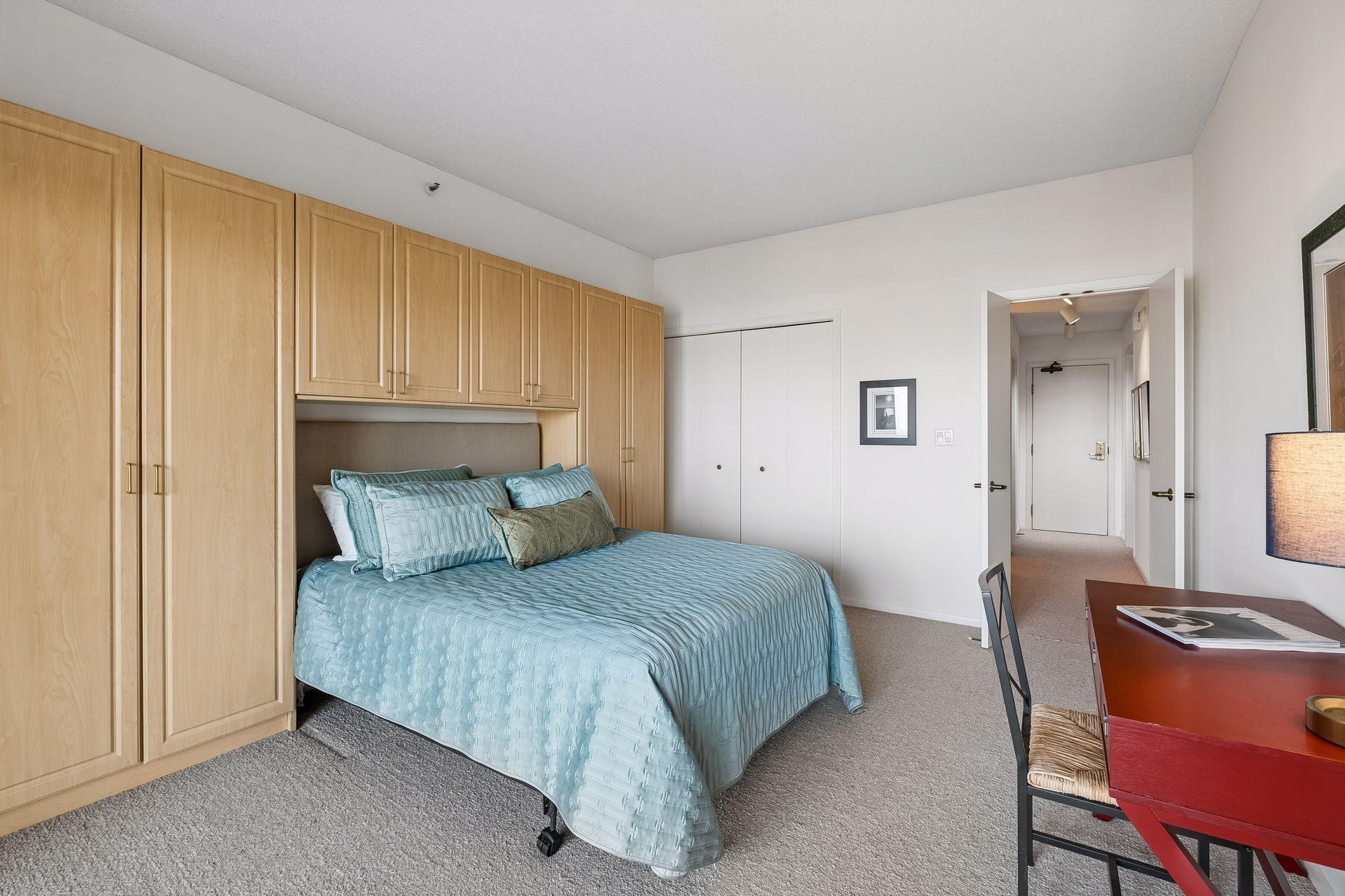 View of Residential at 1201 Yale Place #403, Minneapolis MN 55403, Minneapolis (19 of 91) - Mike Wilen | Minnesota Team Real Estate