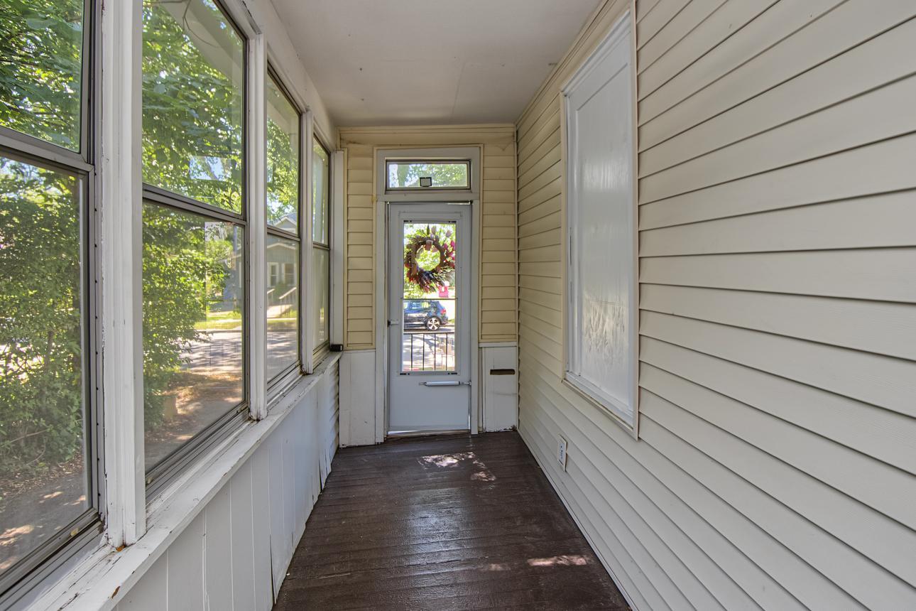 View of Residential at 351 Burgess Street, Saint Paul MN 55117, Saint Paul (3 of 30) - Mike Wilen | Minnesota Team Real Estate