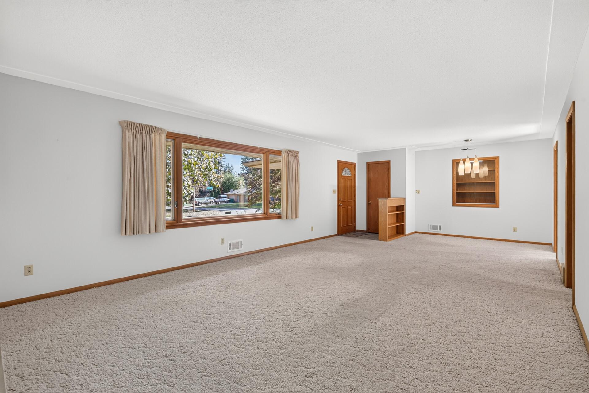 View of Residential at 600 Utah Avenue, Golden Valley MN 55426, Golden Valley (17 of 70) - Mike Wilen | Minnesota Team Real Estate