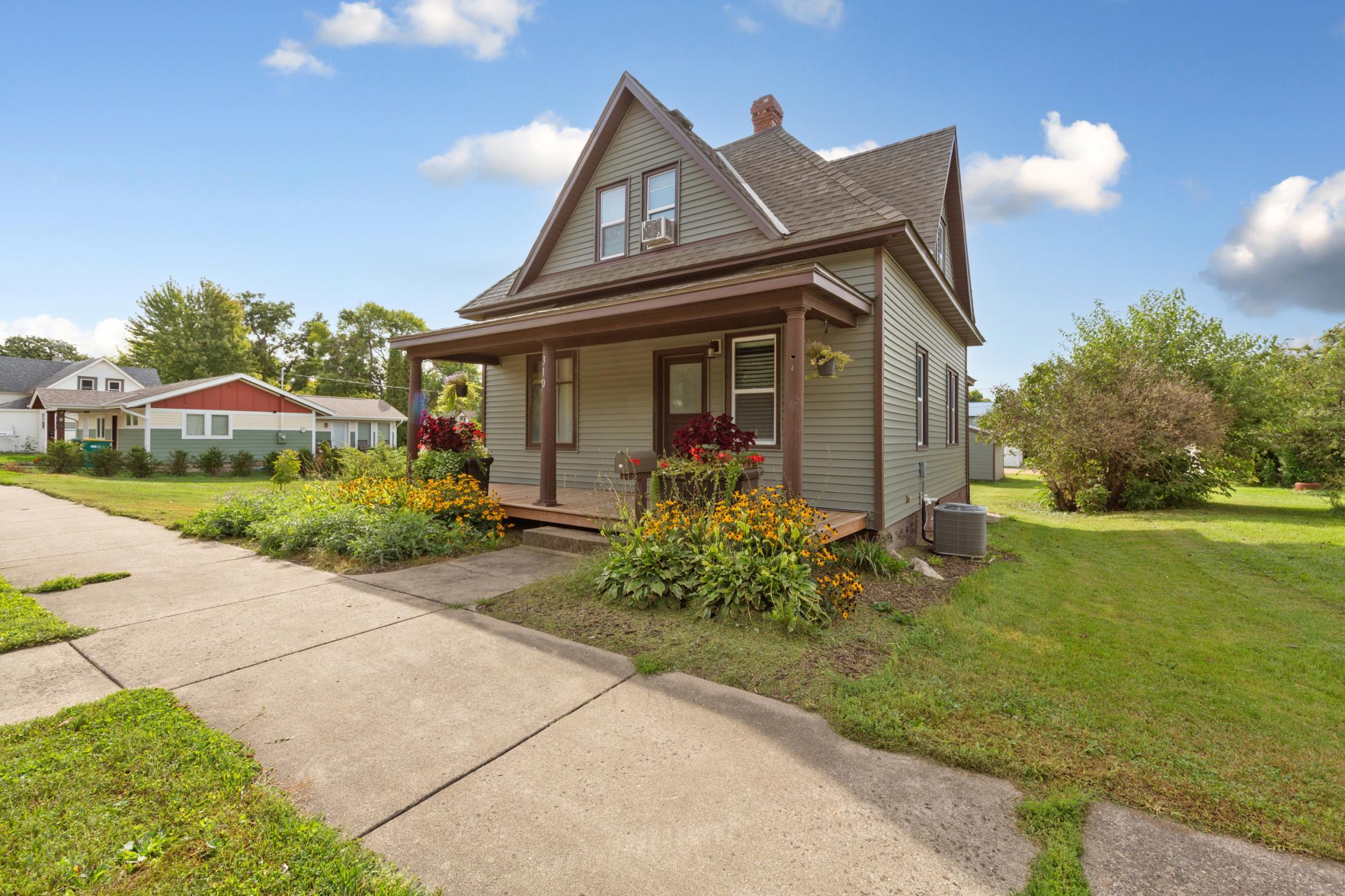 View of Residential at 310 Oak Avenue, Montgomery MN 56069, Montgomery (2 of 34) - Mike Wilen | Minnesota Team Real Estate