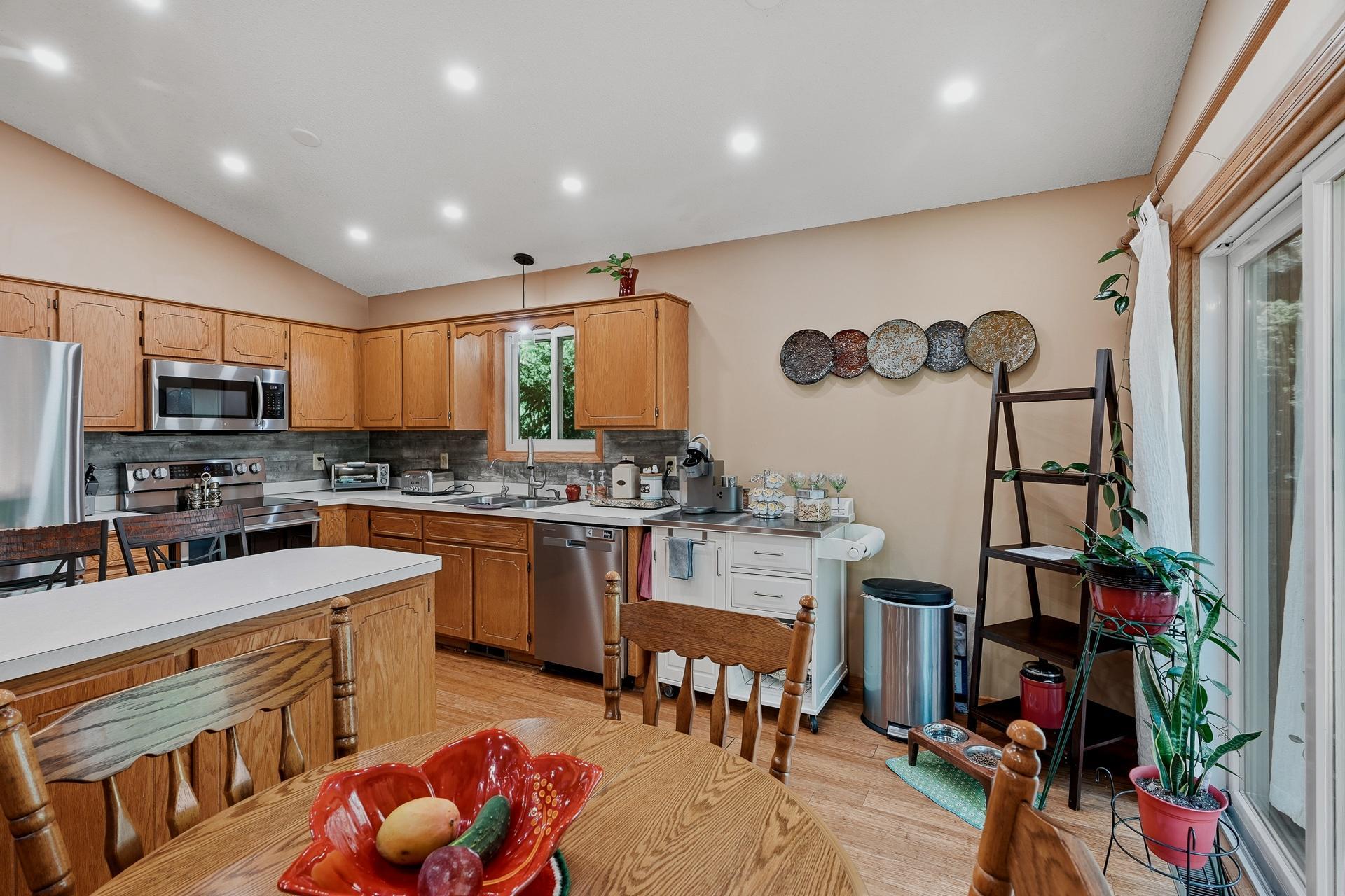 View of Residential at 9441 Hames Avenue, Cottage Grove MN 55016, Cottage Grove (12 of 32) - Mike Wilen | Minnesota Team Real Estate