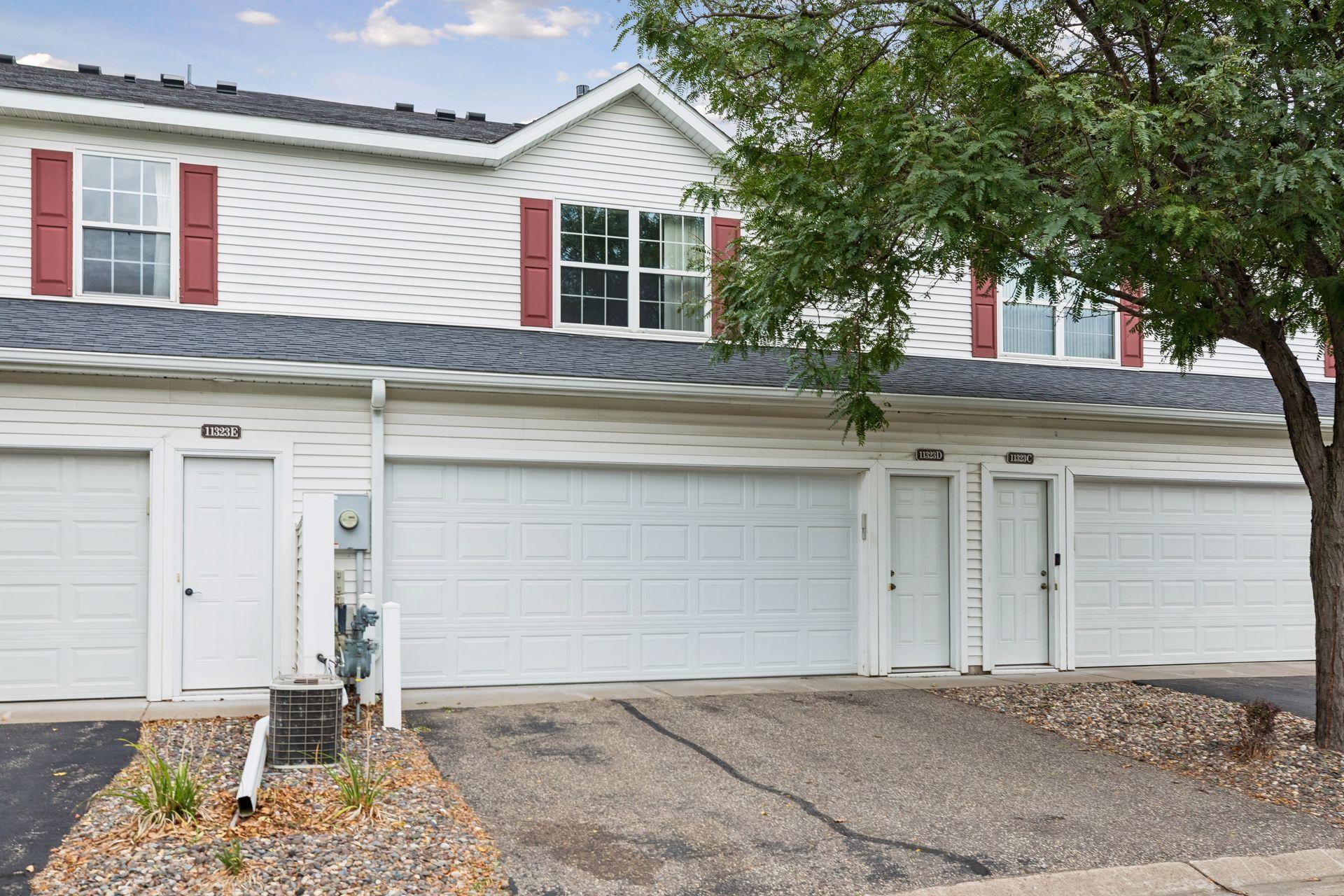 View of Residential at 11323 Chisholm Circle #D, Blaine MN 55449, Blaine (35 of 37) - Mike Wilen | Minnesota Team Real Estate