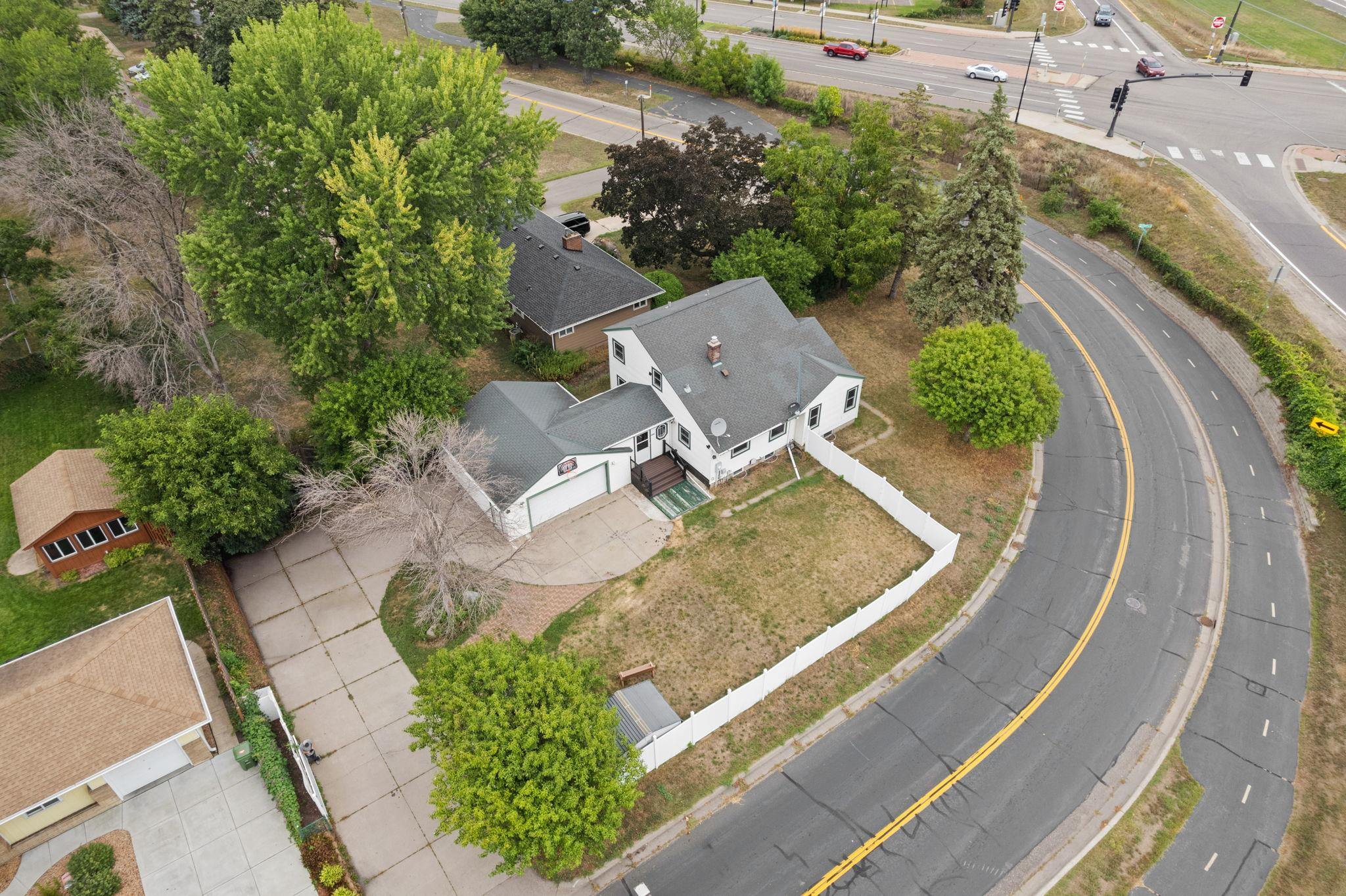 View of Residential at 5301 Brooklyn Boulevard, Brooklyn Center MN 55429, Brooklyn Center (22 of 25) - Mike Wilen | Minnesota Team Real Estate