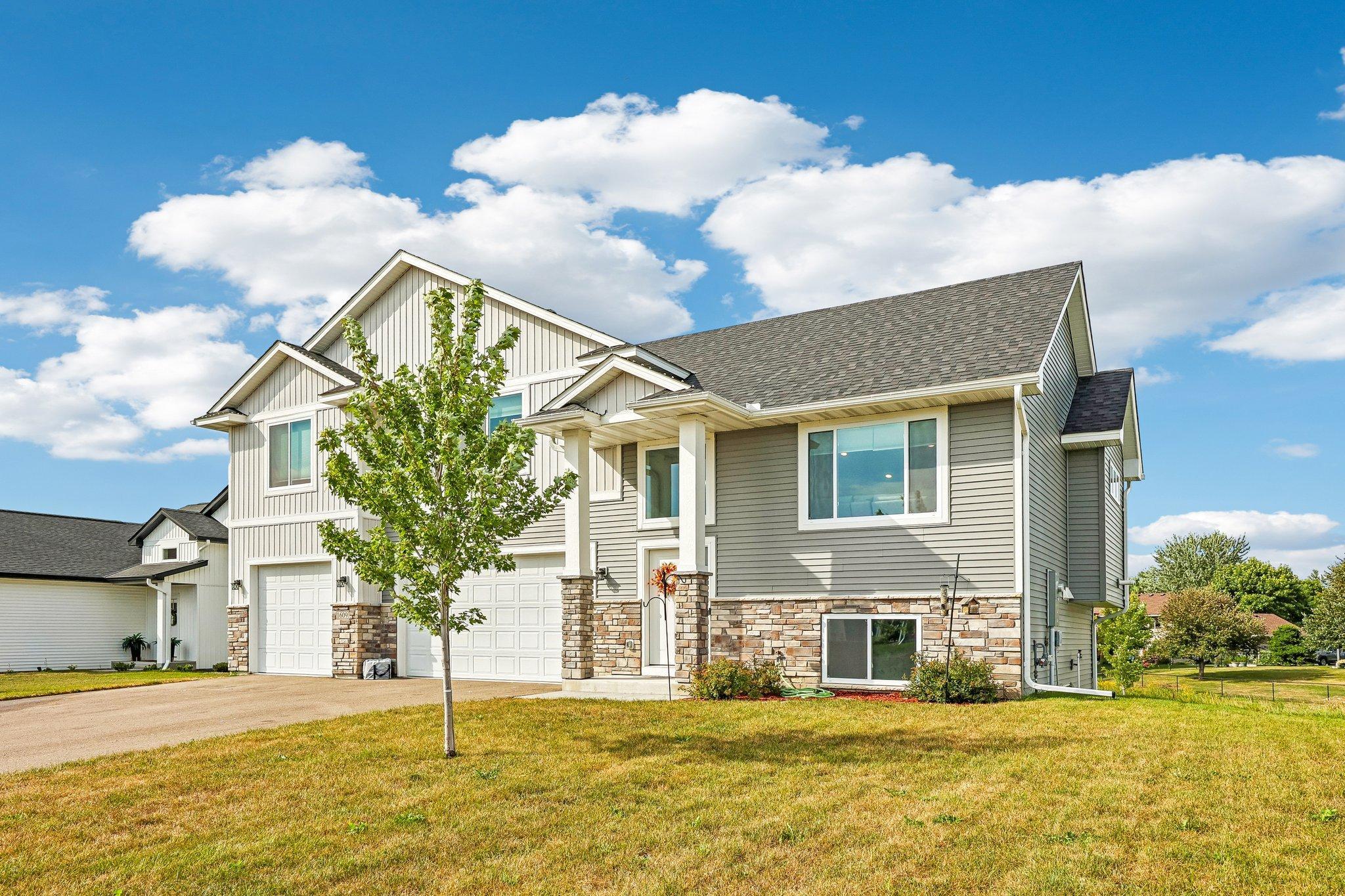 View of Residential at 1609 11th Street, Buffalo MN 55313, Buffalo (2 of 28) - Mike Wilen | Minnesota Team Real Estate